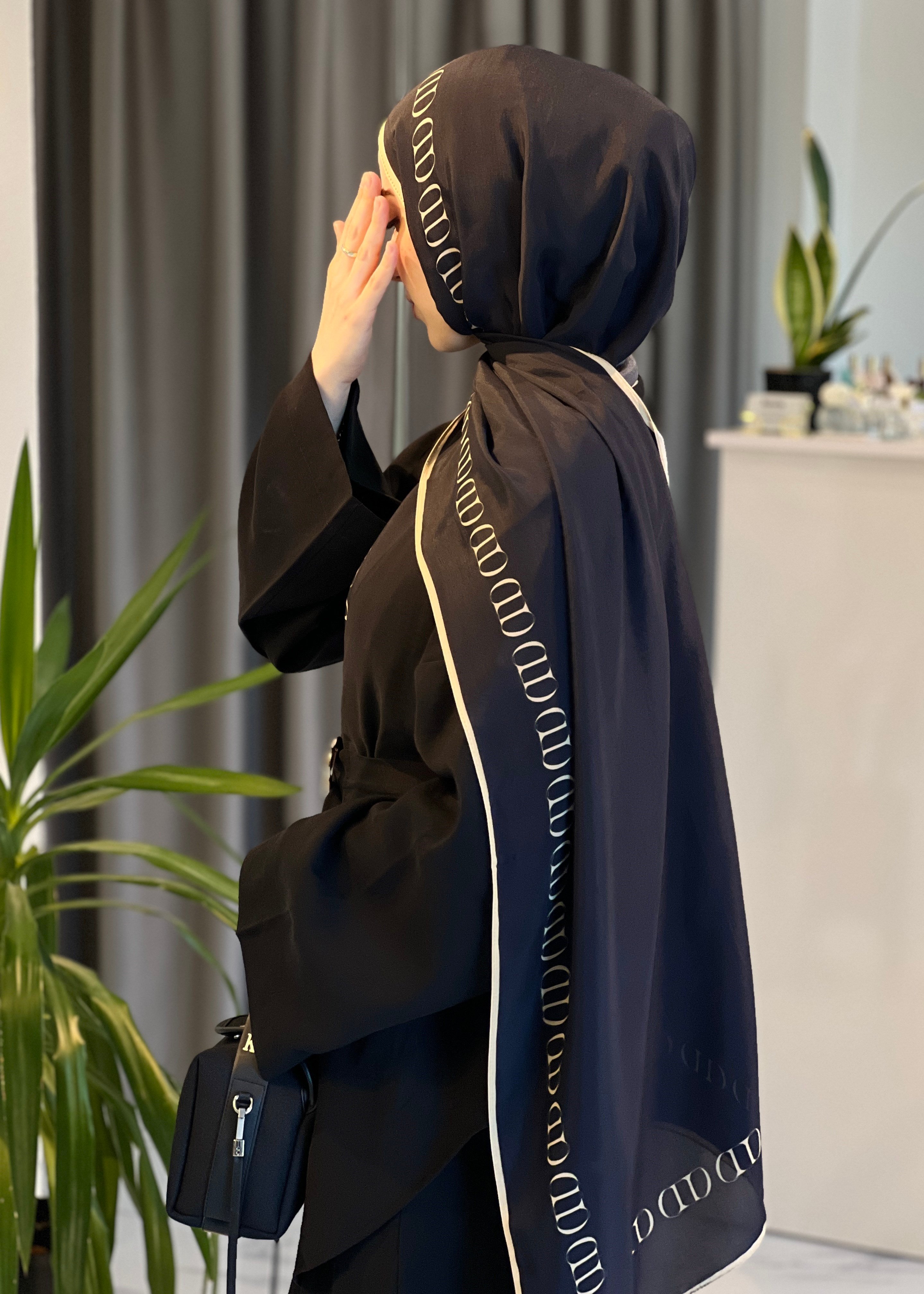 Elenora Şal- Vizon