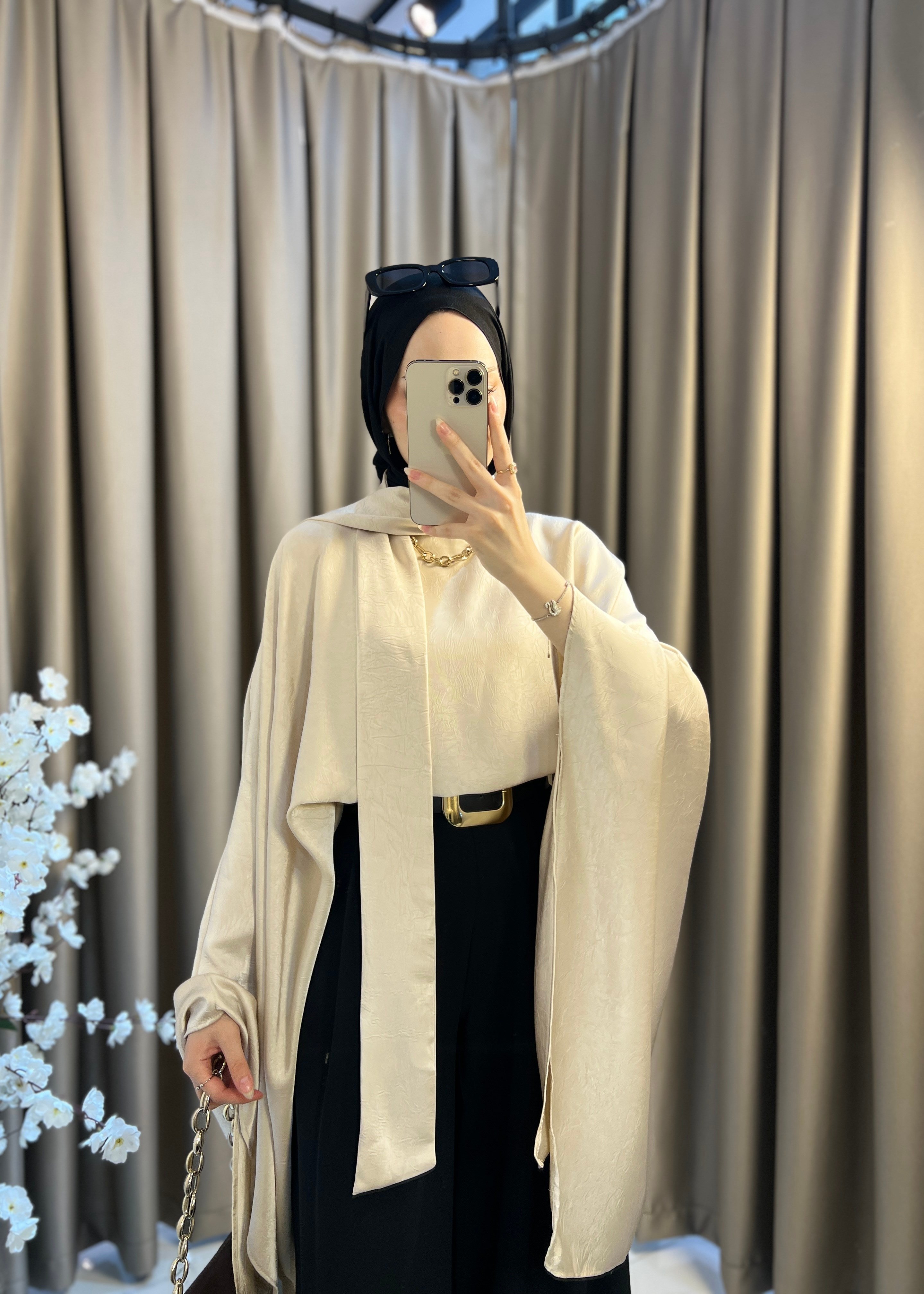 Elise Fularlı Bluz- Krem