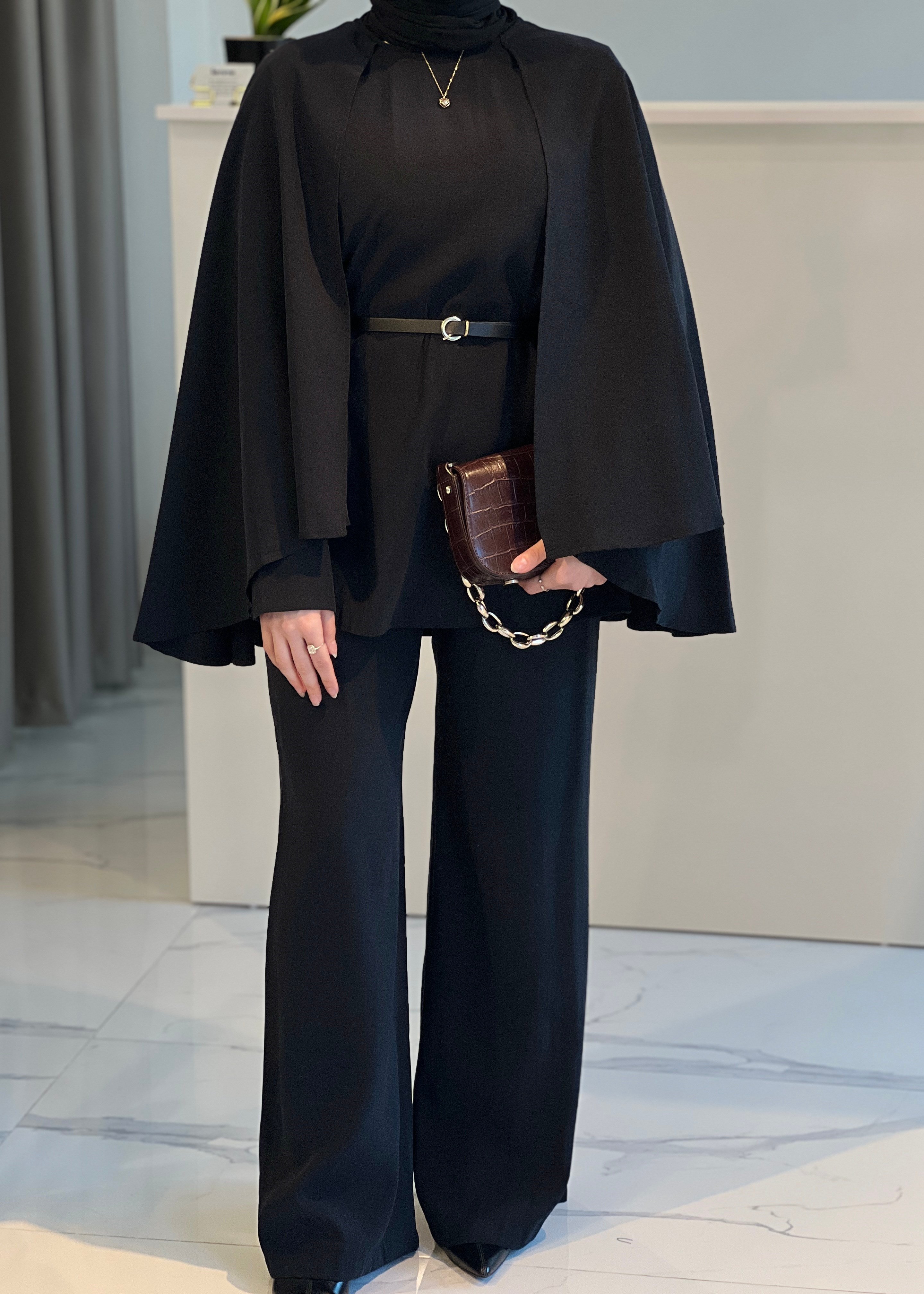 Eloise Pelerin Takım- Siyah