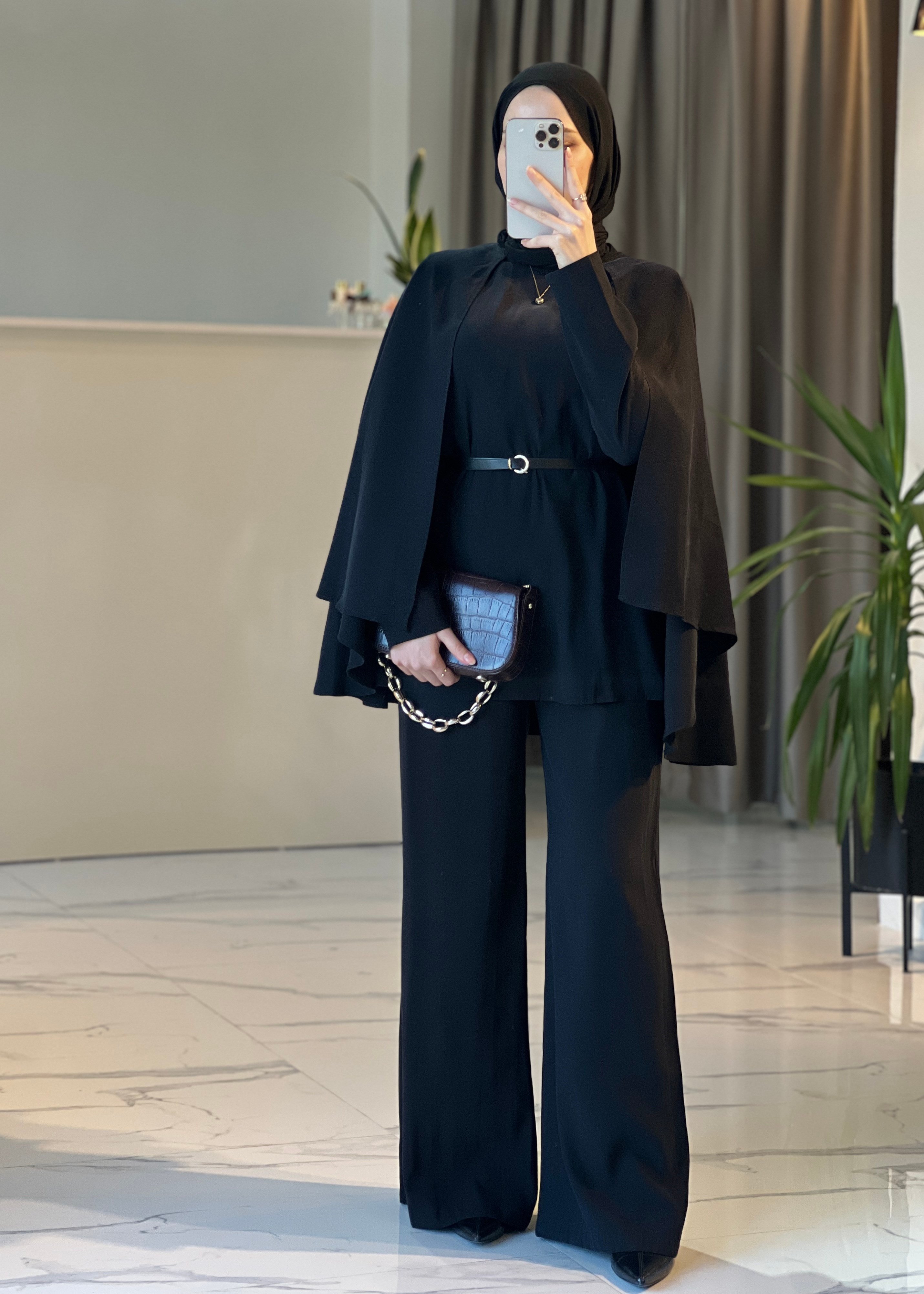 Eloise Pelerin Takım- Siyah