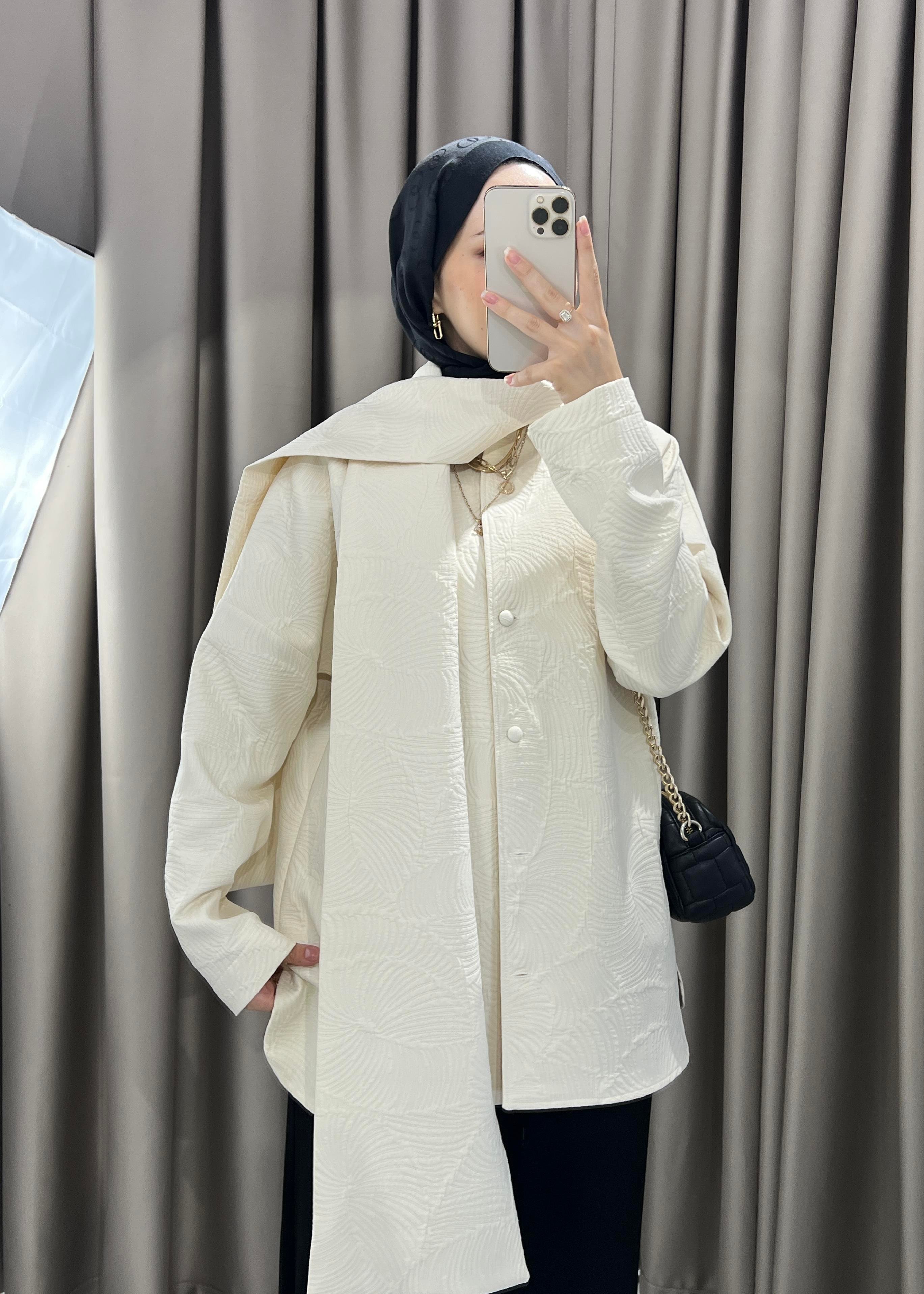 Krem Charlotte Ceket