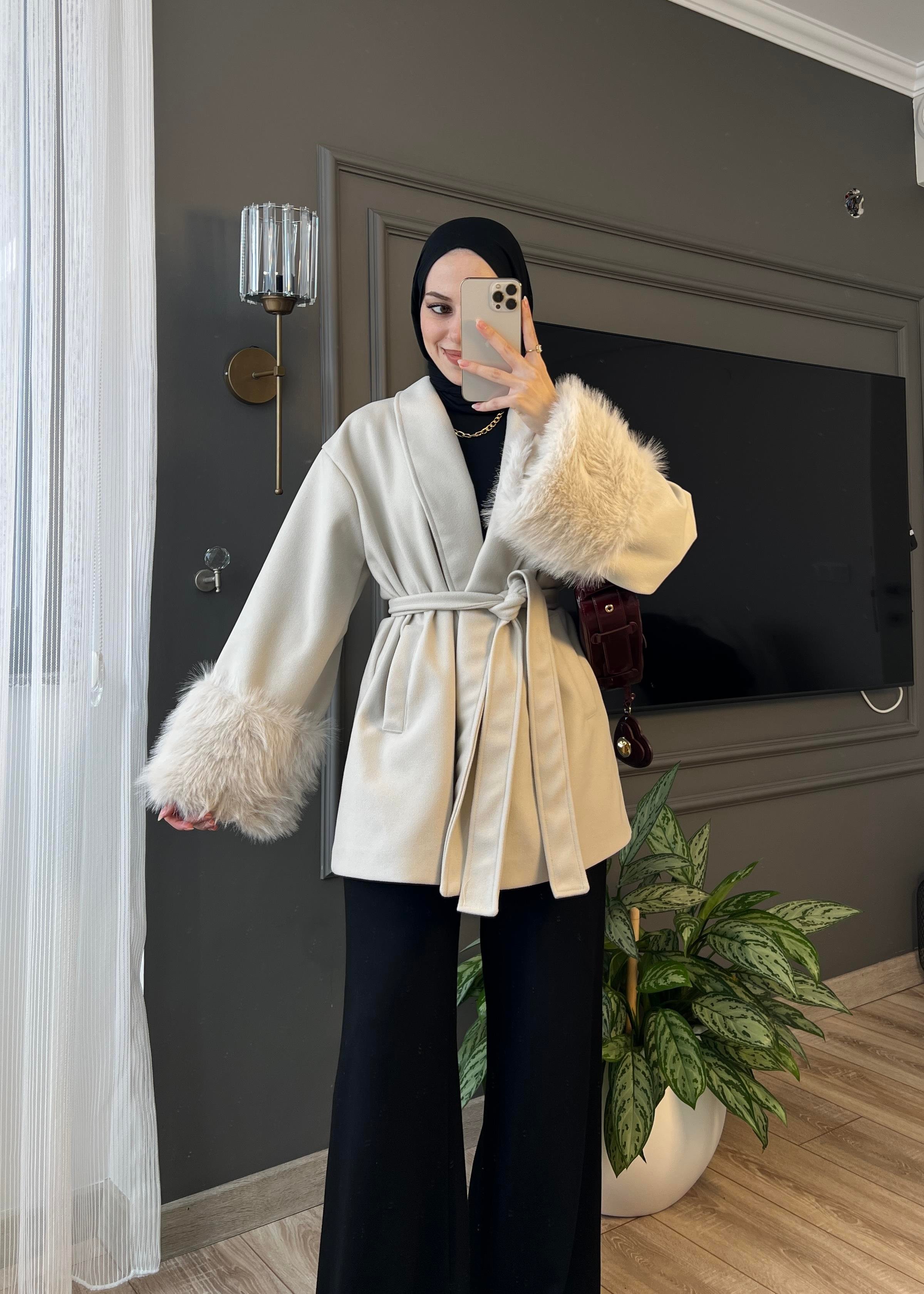 Kürklü Kaşe Ceket- Ekru