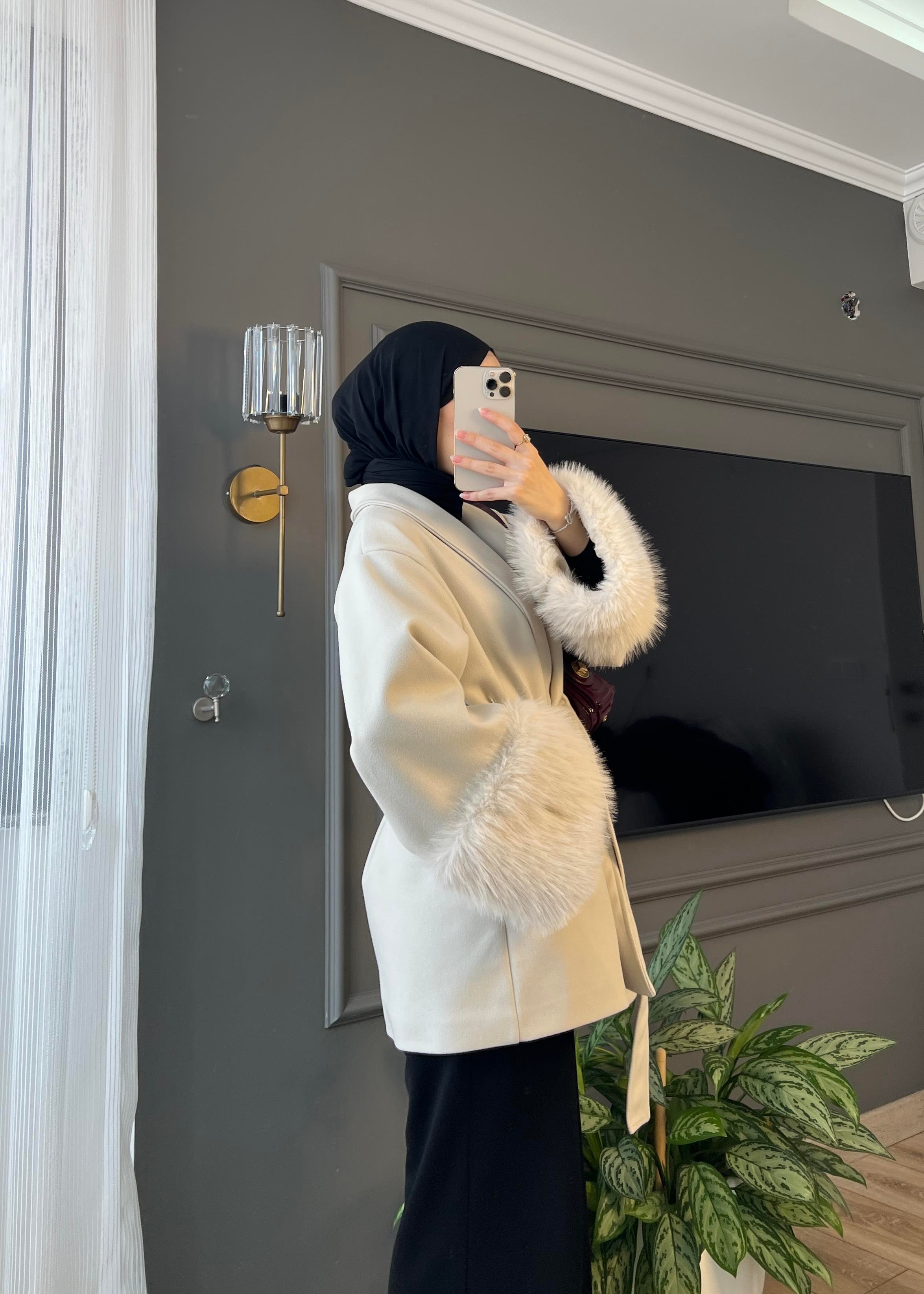 Kürklü Kaşe Ceket- Ekru