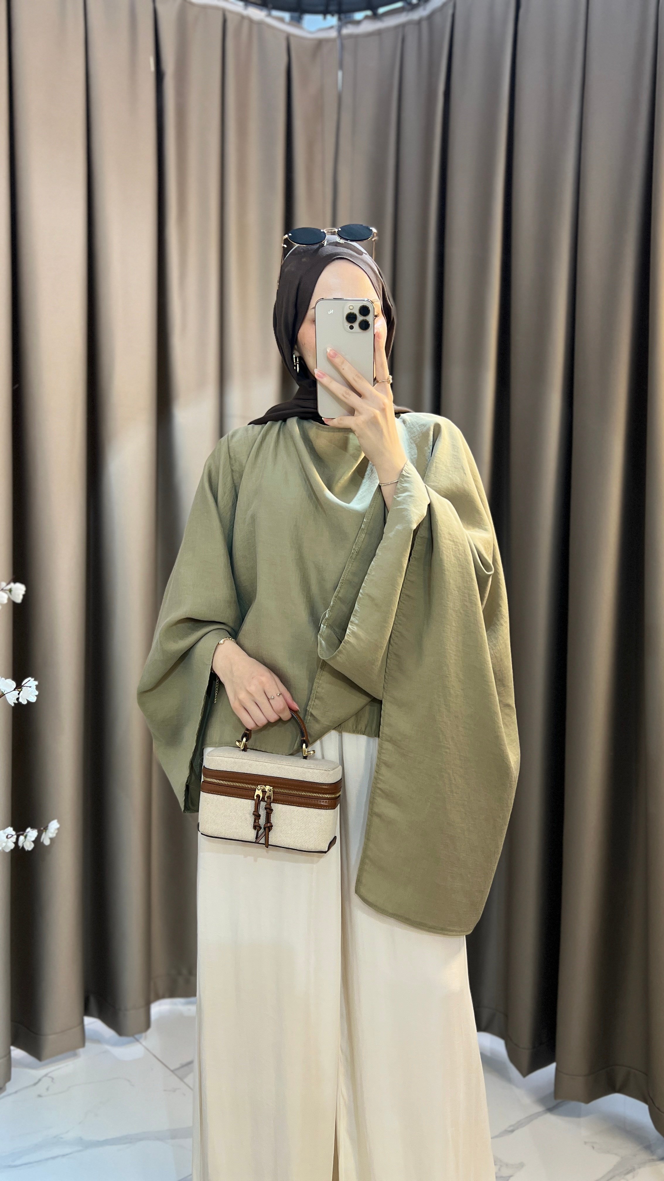 Layla Bluz- Olive