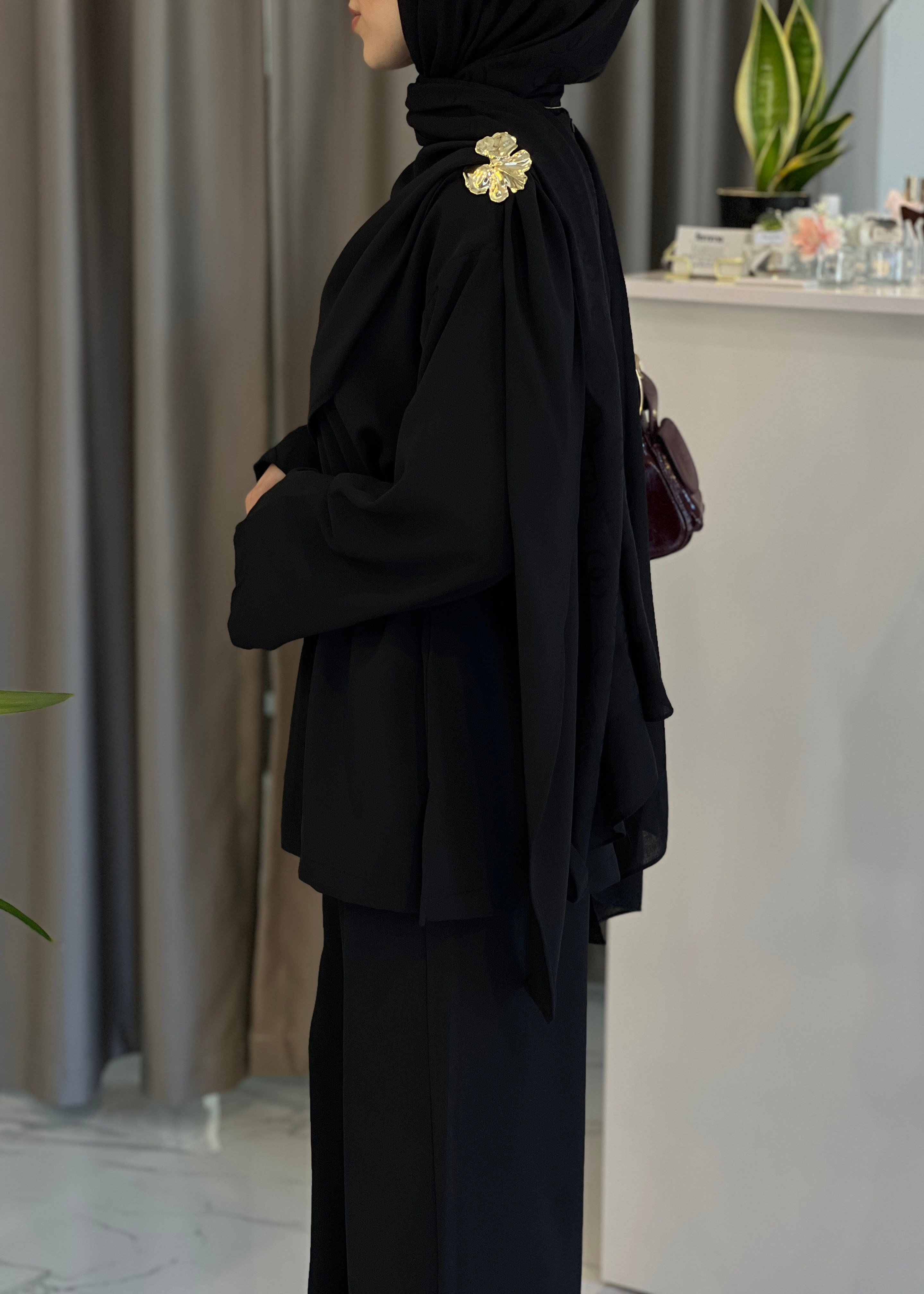 Noya Broşlu Takım- Siyah
