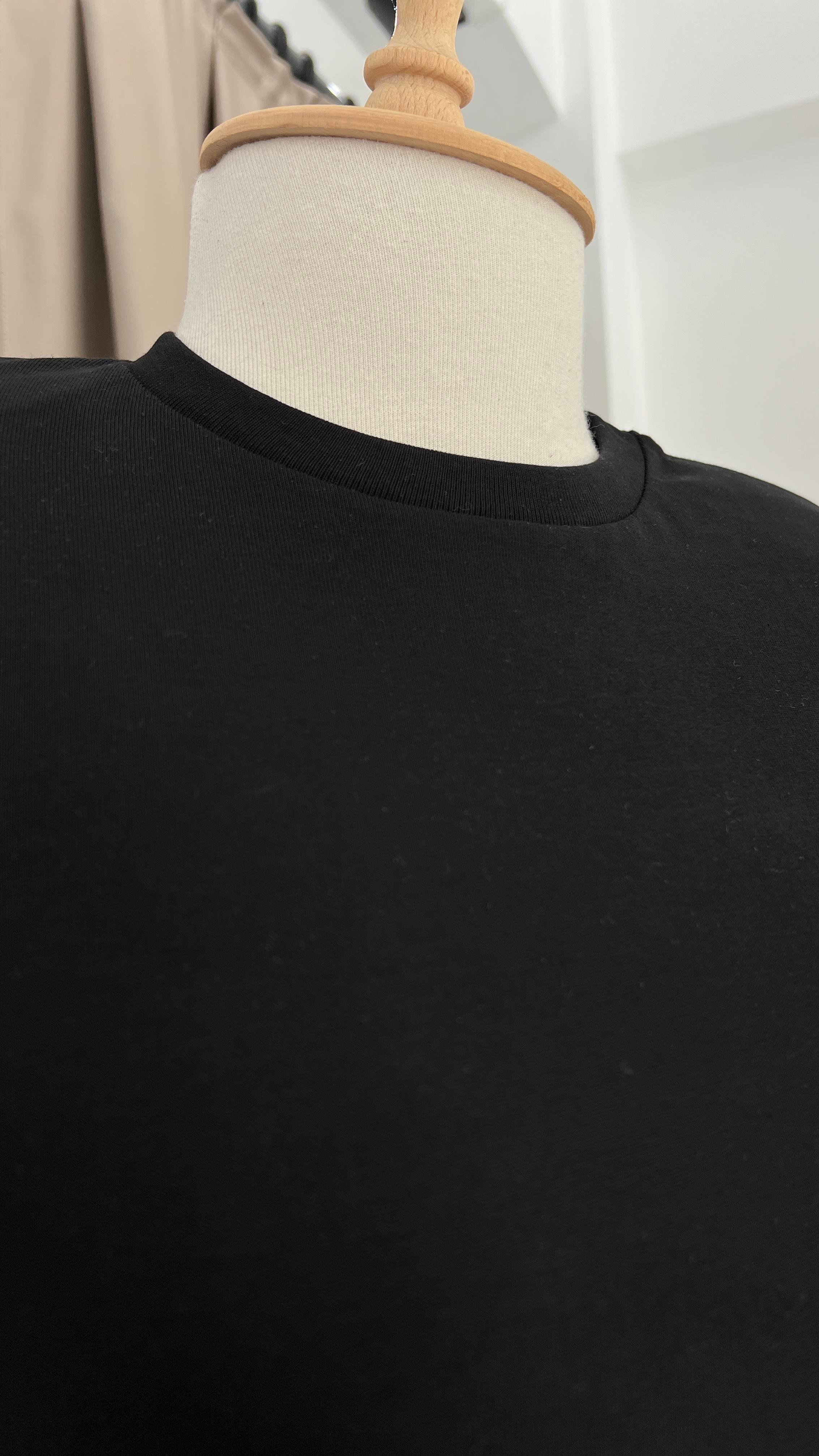 Oversize Vatkalı T-shirt Siyah