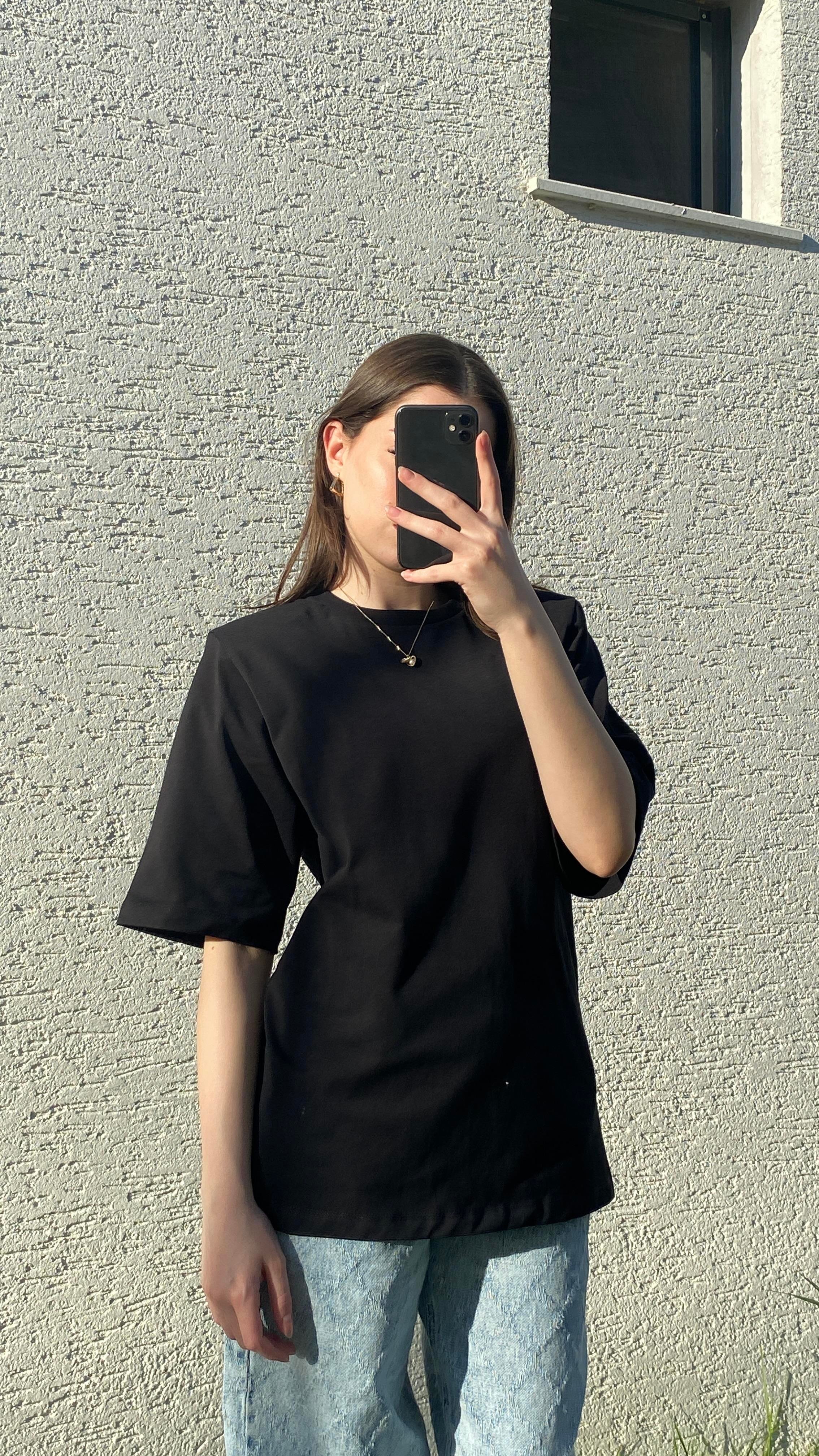 Oversize Vatkalı T-shirt Siyah