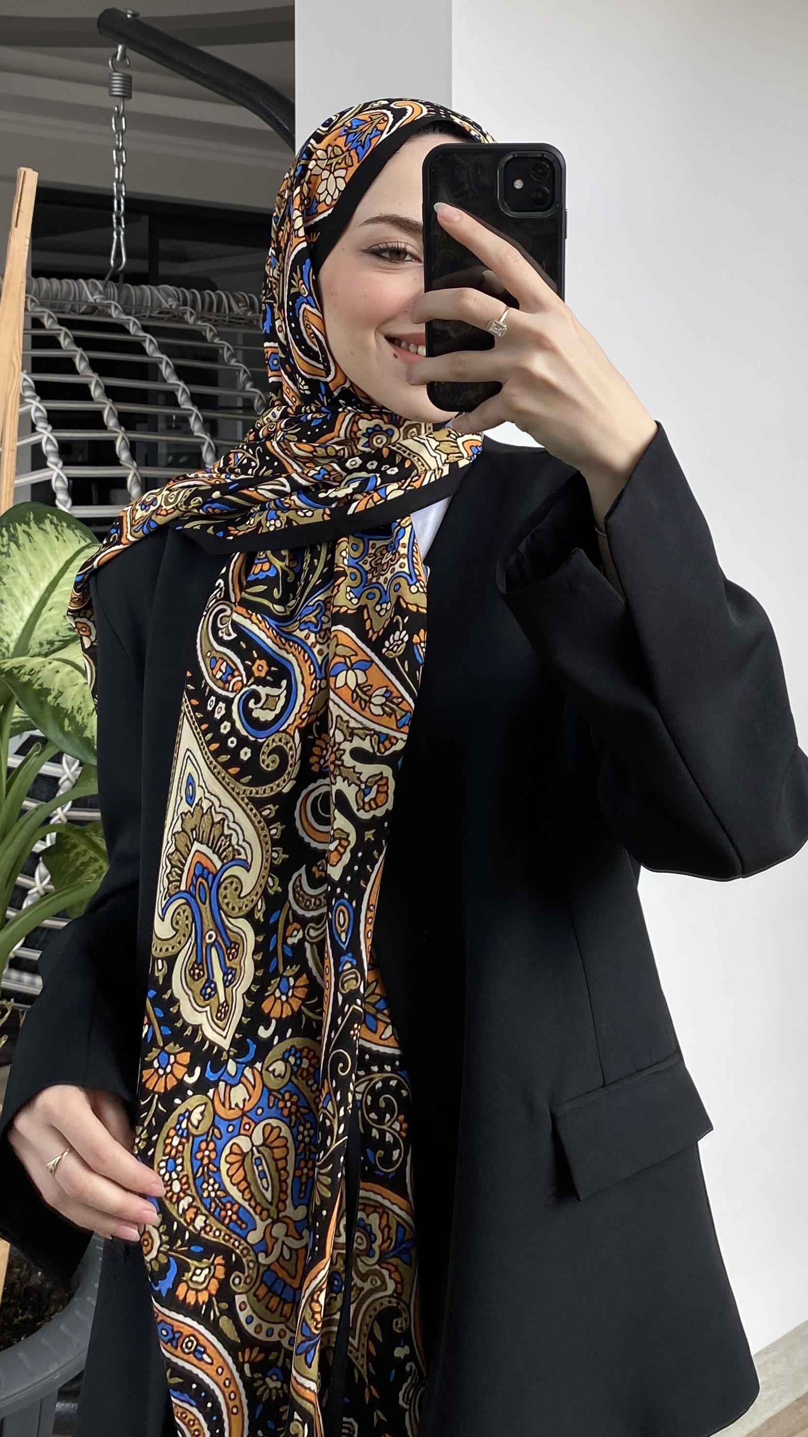 Priya Şal