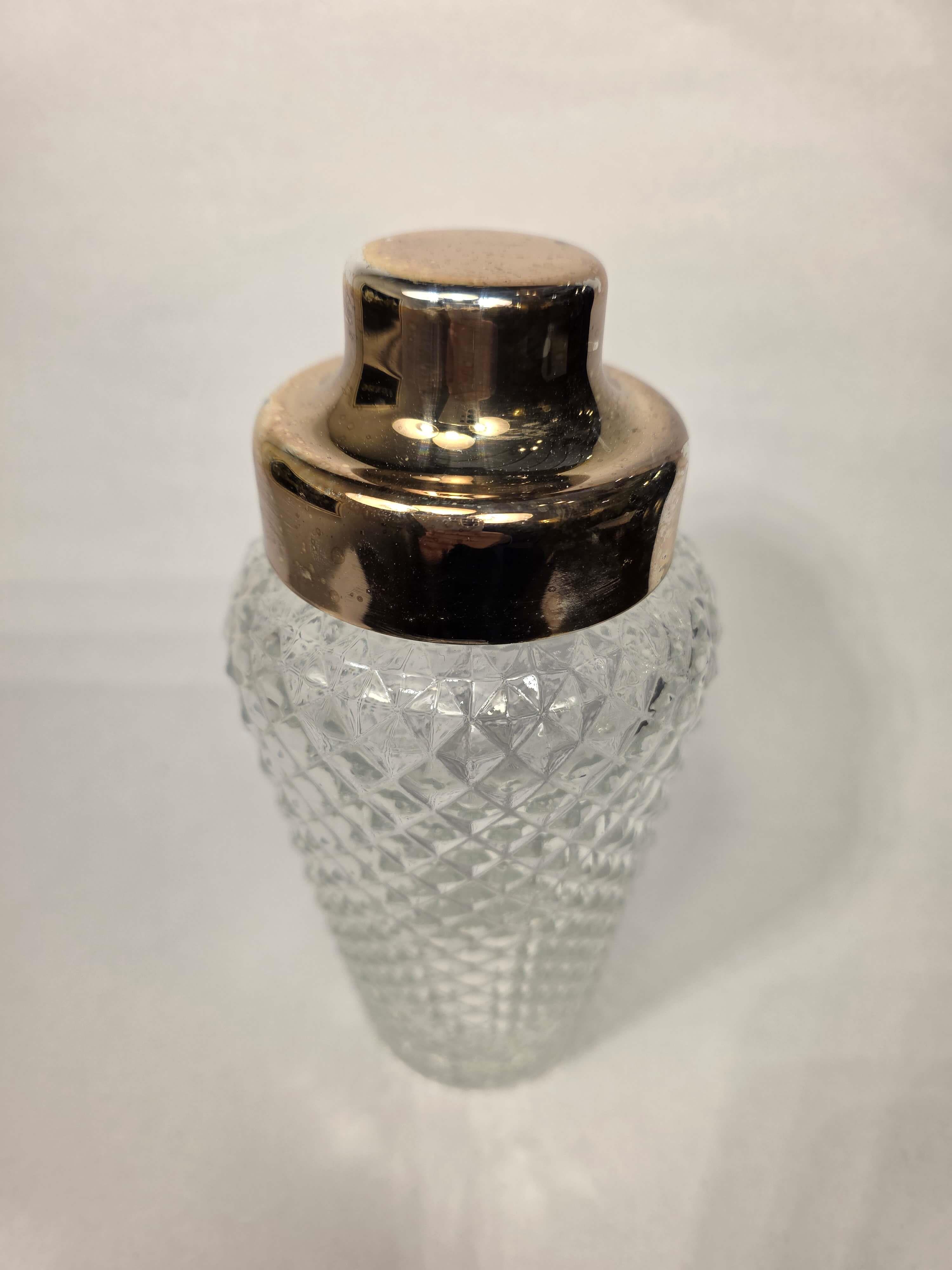 SHAKER