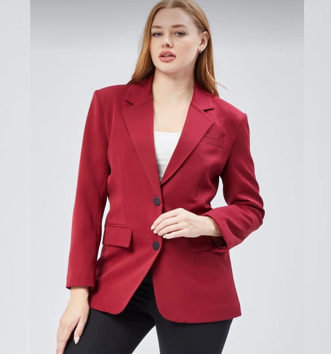ASTARLI DÜĞMELİ BLAZER CEKET