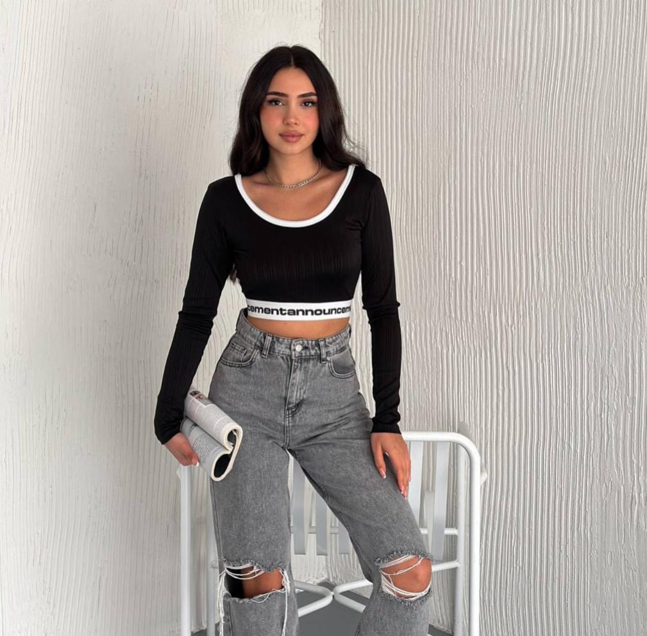 GENİŞ YAKA BELİ BANTLI CROP