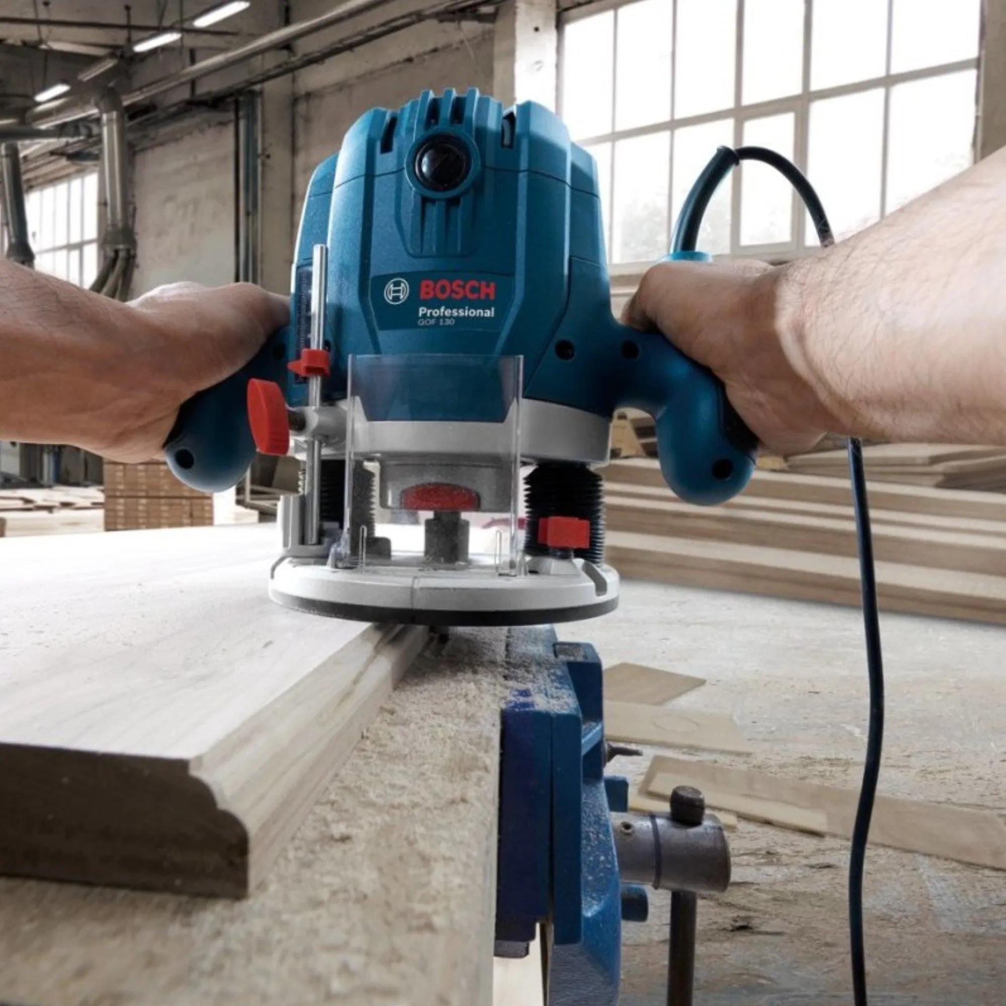 Bosch GOF130 Freze Makinesi 1300 Watt - Hassas ve GüçlüBoschBosch Freze Makinesi 1300W Gof130 263.04.FM01
