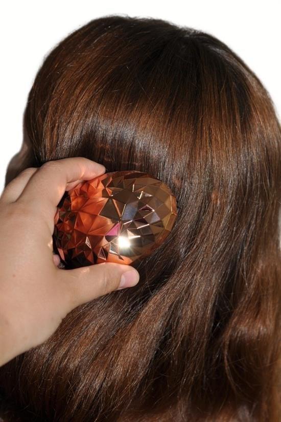 BUFFER® Rose Gold Saç Düzleştirici Tarak Geniş AralıklıHer Saç Tipine Uygun Fırçalı Saç Düzleştiric