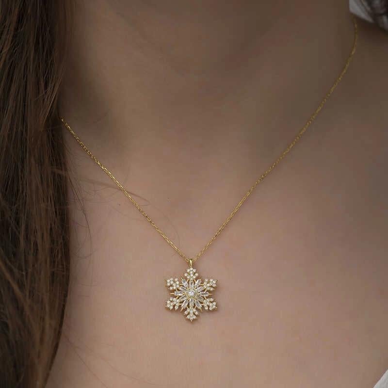 Gümüş Gold Kar Tanesi Kolye