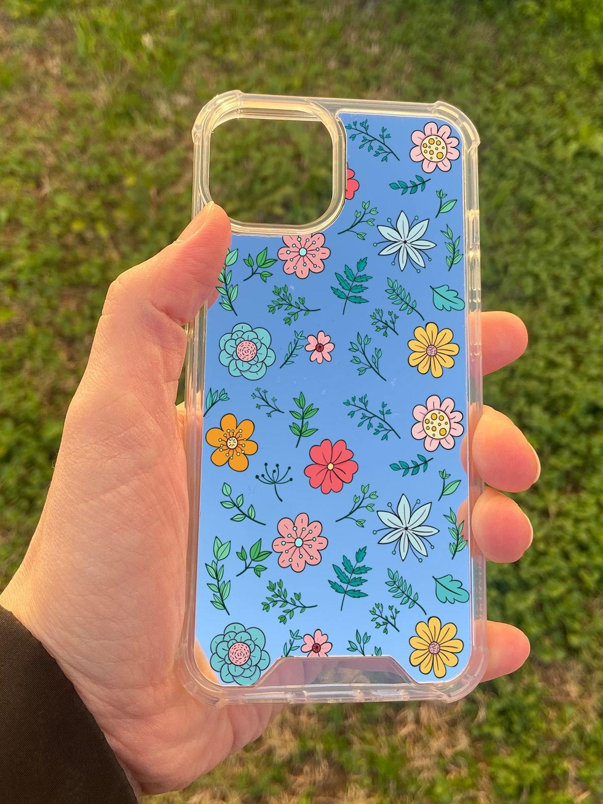 İphone 14 Uyumlu Aynalı Renkli Çiçek Desenli Darbe Kamera Korumalı Silikon Telefon Kılıfı