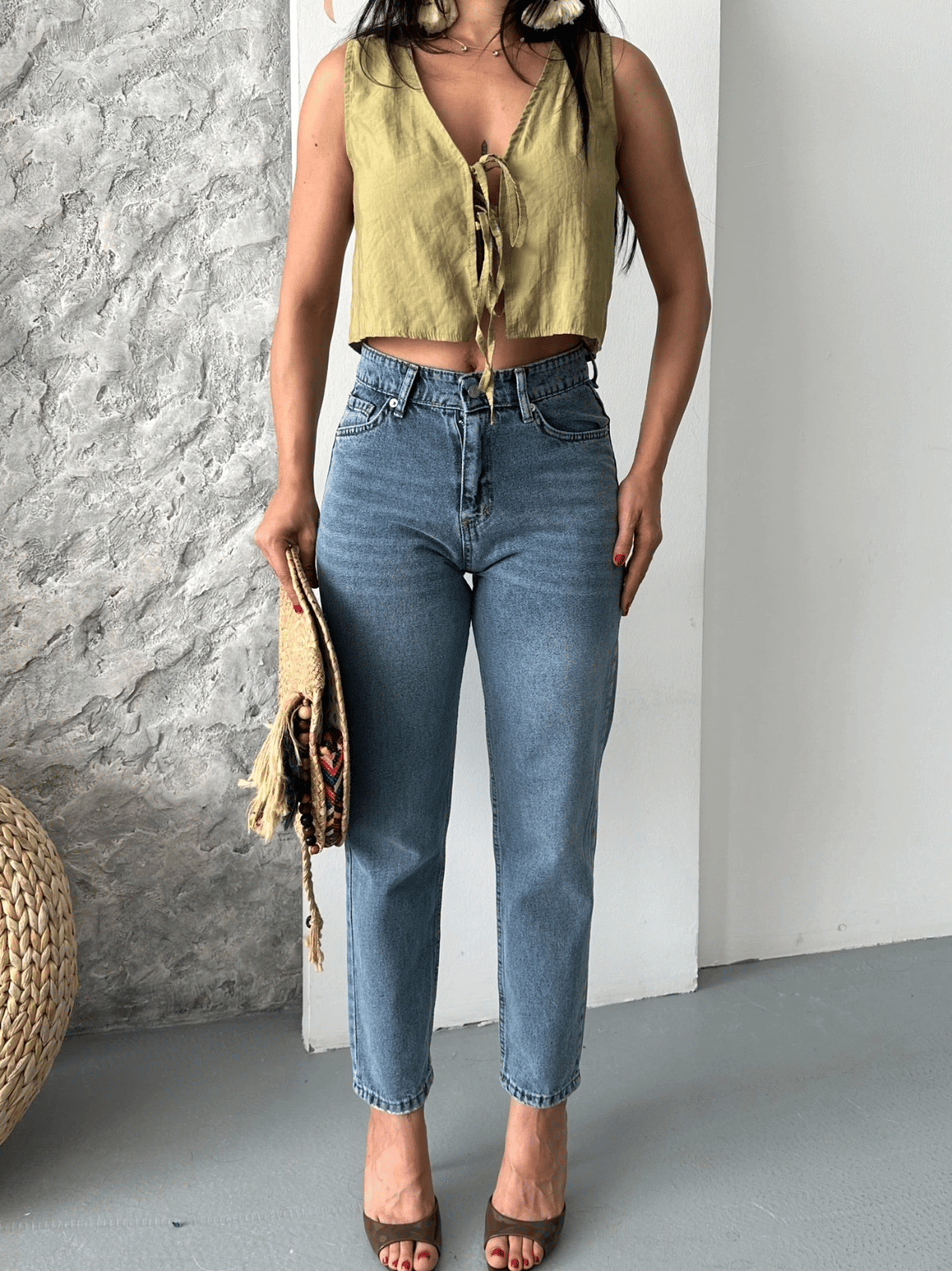 Mom fit bıyık kar yıkama jeans pantolon koyu mavi d2006