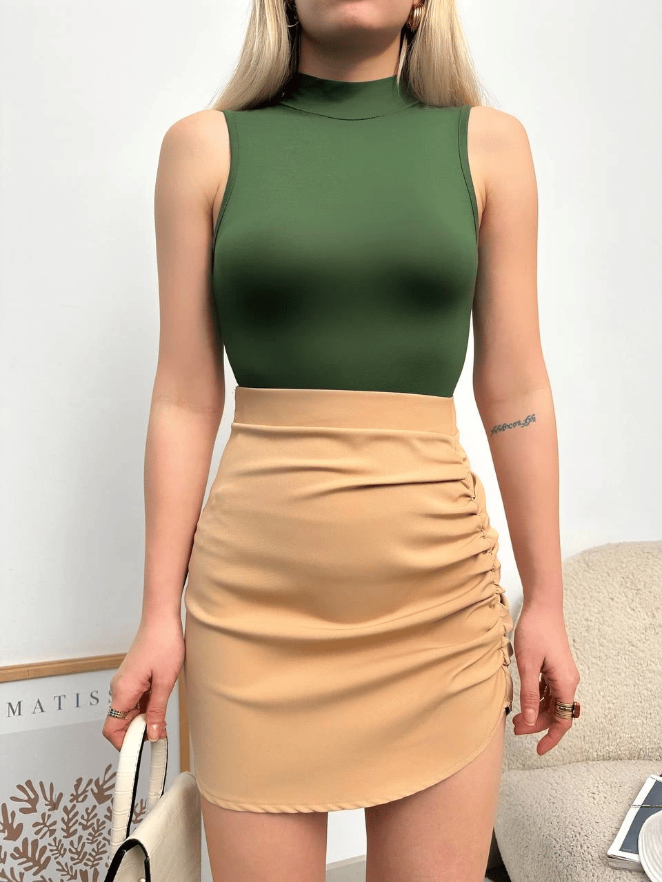 Yanı büzgülü etek camel s24718