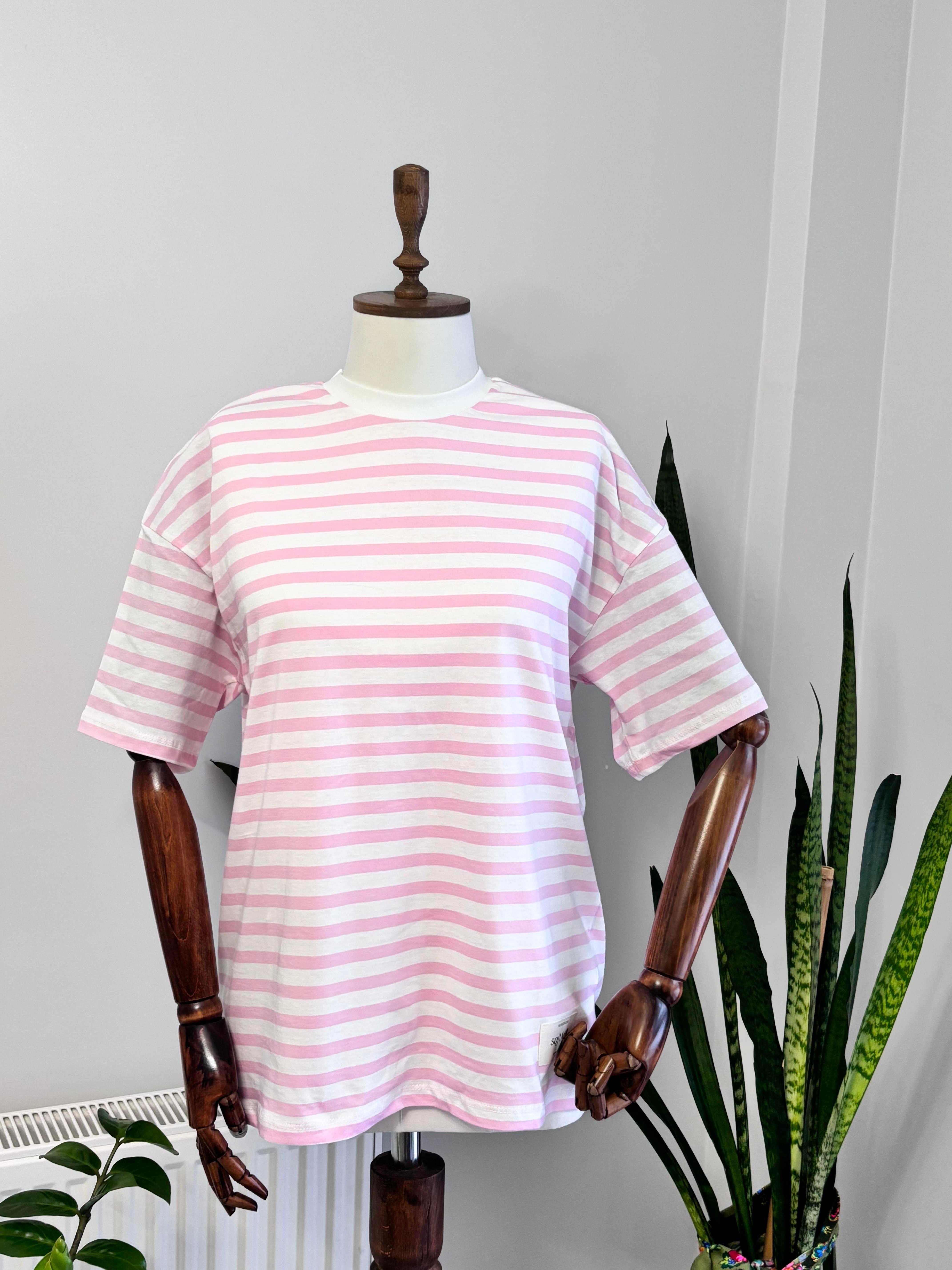 Bisiklet Yaka Pembe Çizgili Oversize T-Shirt
