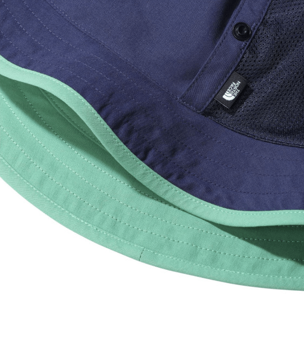 The North Face CLASS V REVERSIBLE BUCKET HAT