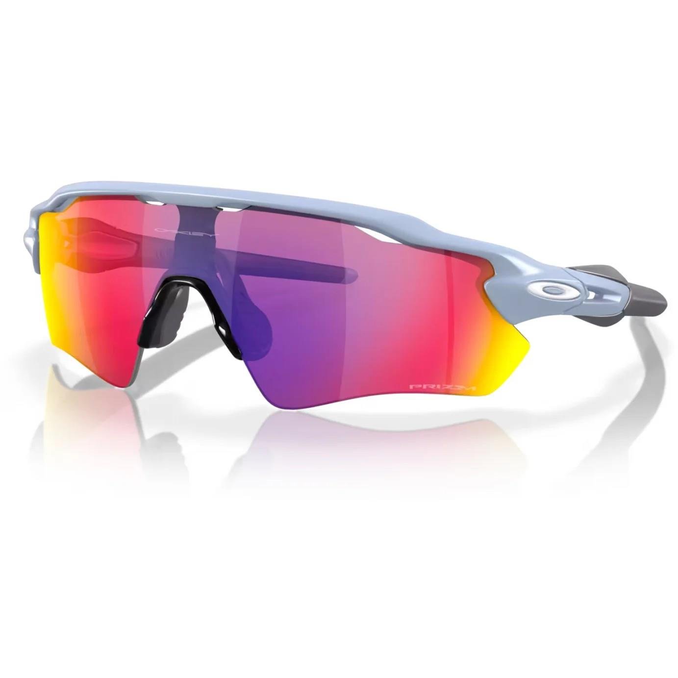oakley-oo9208-e738-128-3n-gunes-gozlug-6a-073.jpeg