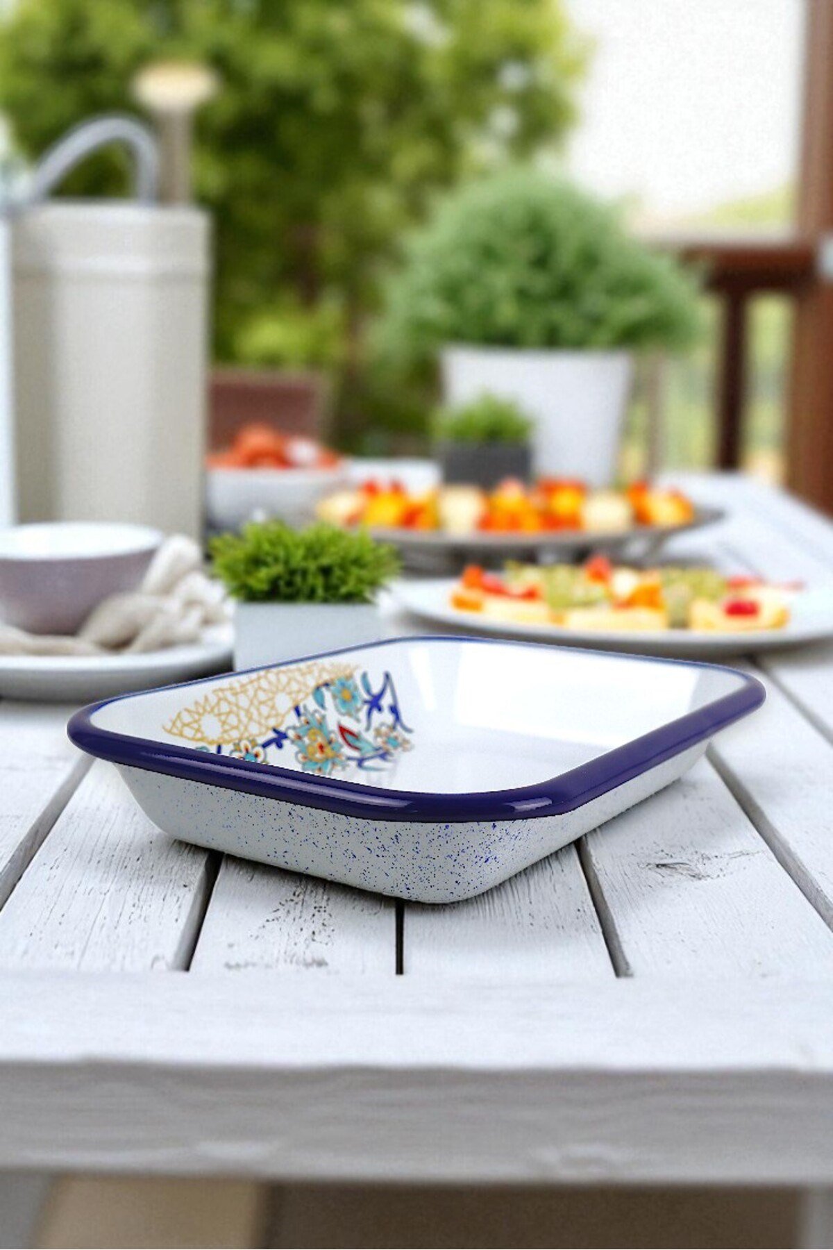 22 No Emaye Dörtgen Tabak Meze Kahvaltılık Kamp Piknik