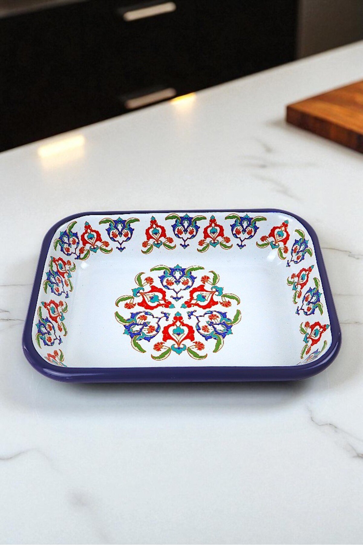 22 No Emaye Dörtgen Tabak Meze Kahvaltılık Kamp Piknik