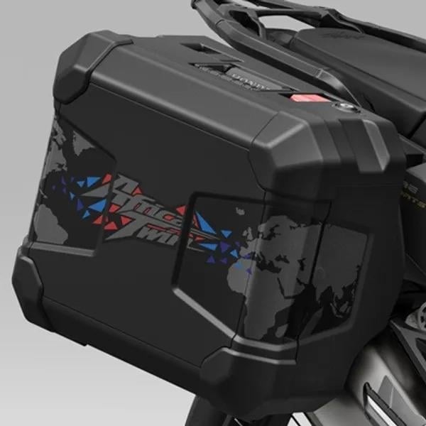 HONDA AFRİCA TWİN ÇIKARTMALI PLASTİK YAN ÇANTA SETİ (Sağ 30L / Sol 40L)