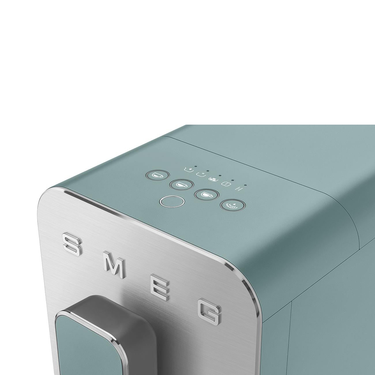 SMEG BCC02 Otomatik Espresso Kahve Makinesi