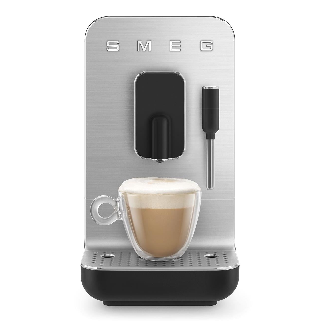 SMEG BCC12 Otomatik Espresso Kahve Makinesi