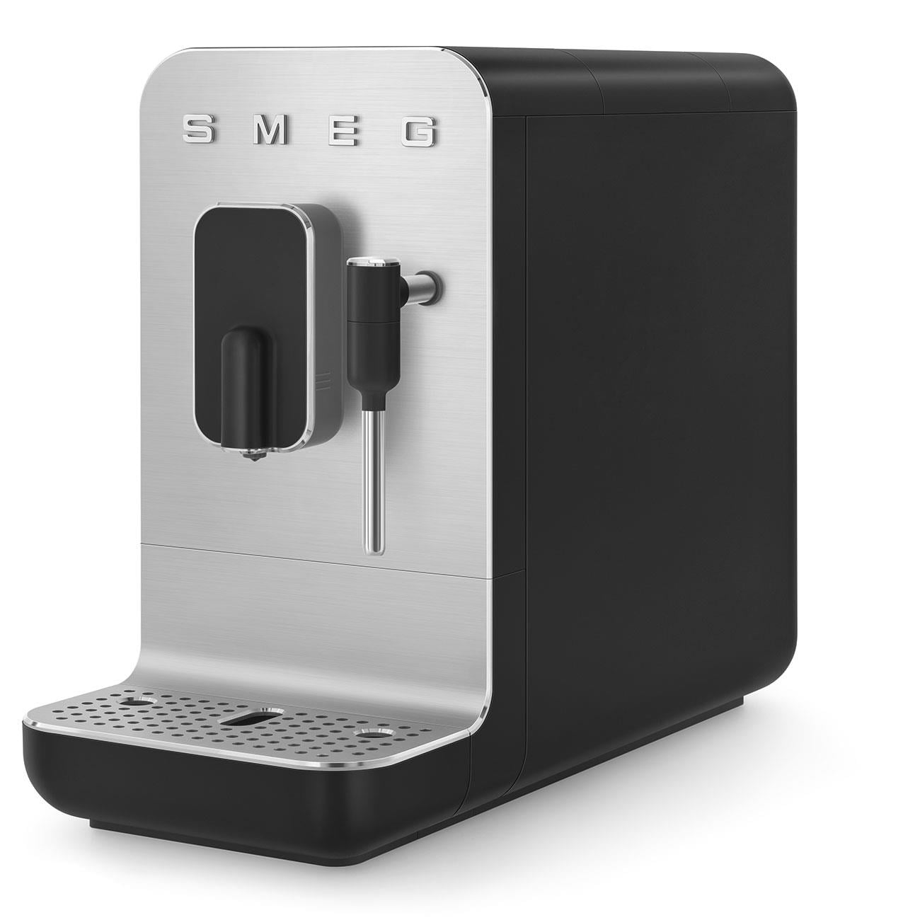 SMEG BCC12 Otomatik Espresso Kahve Makinesi
