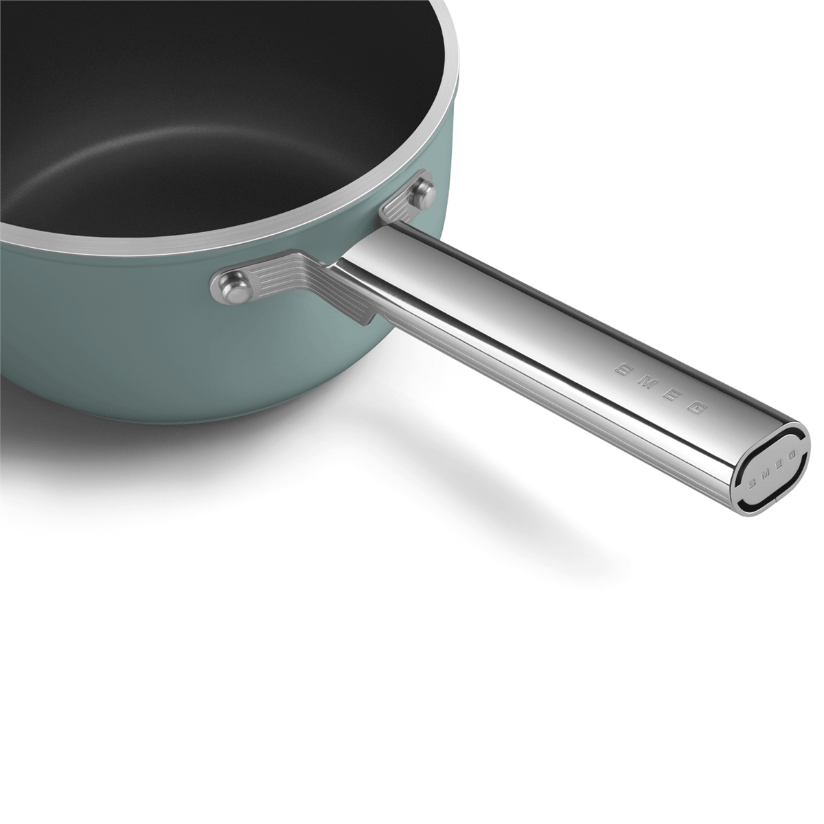 SMEG SPF2012 Sos Tenceresi – 20 cm, Seramik Kaplama