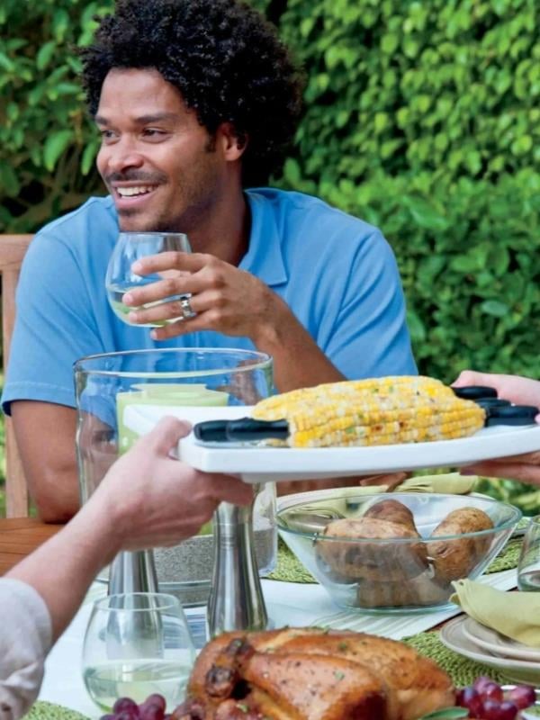 Weber 6489 Corn Holder Set – Mısır Saplama Seti (Paslanmaz Çelik; 8 Parça Interlock Depolama Kutulu)