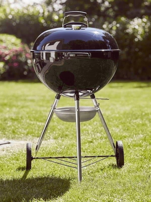 Weber Original Kettle E-5710 – Parlak Siyah Emaye Çift Emayeli Kazan | One-Touch™ Temizlik | 57 cm Klasik Çap