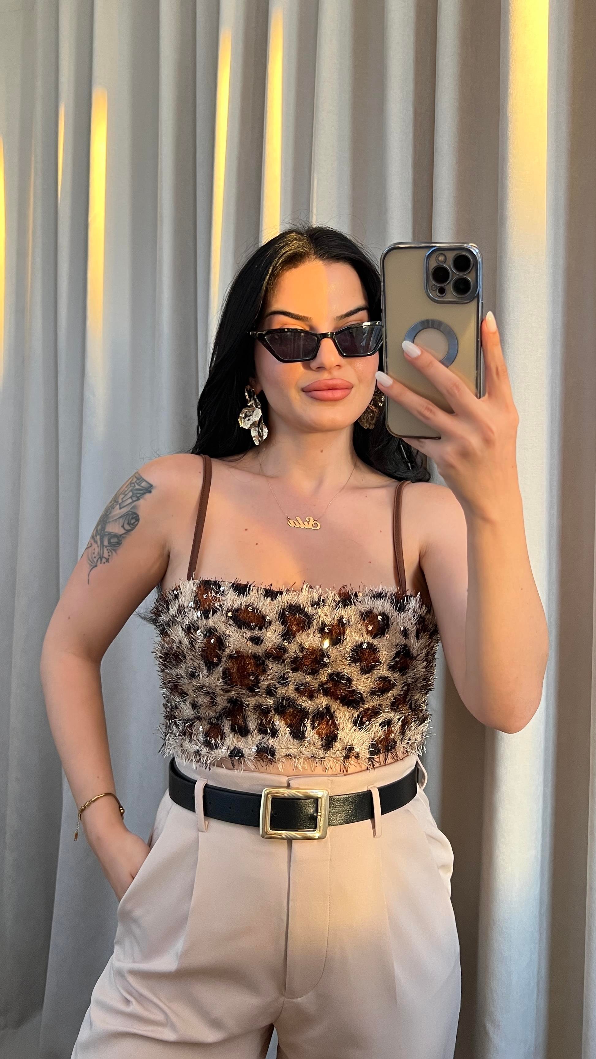 LEOPAR DESENLİ PULLU CROP
