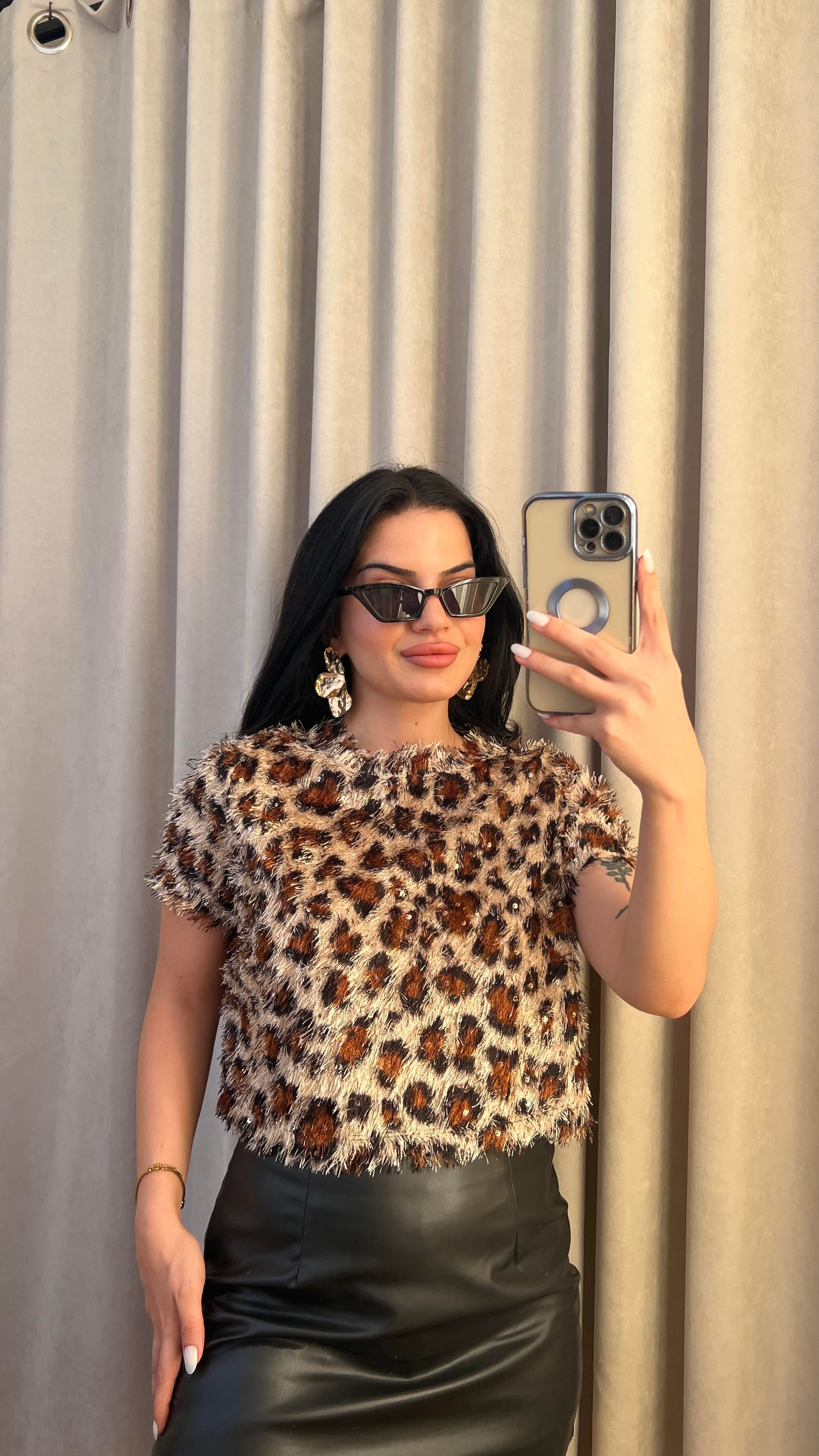 LEOPAR SAÇAK PULLU BLUZ