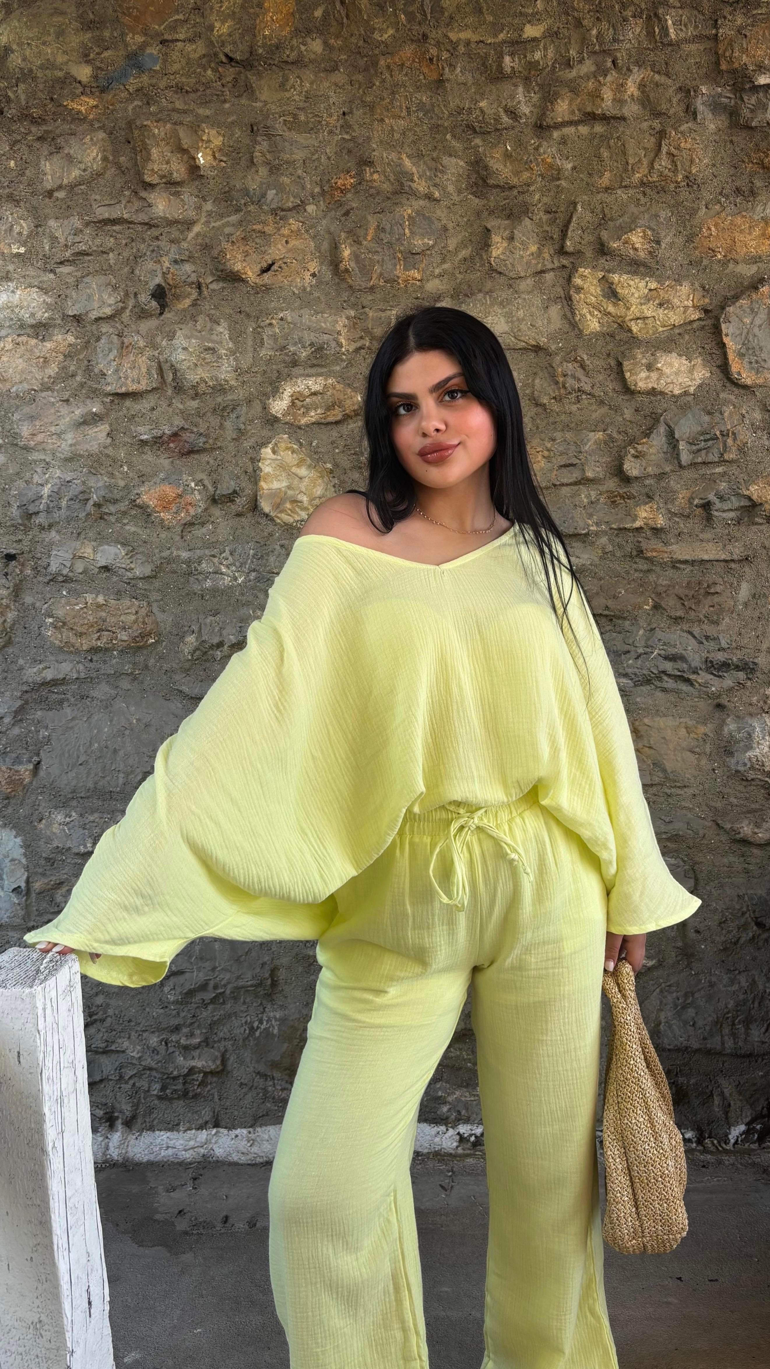 NEON SARI SALAŞ MÜSLİM TAKIM