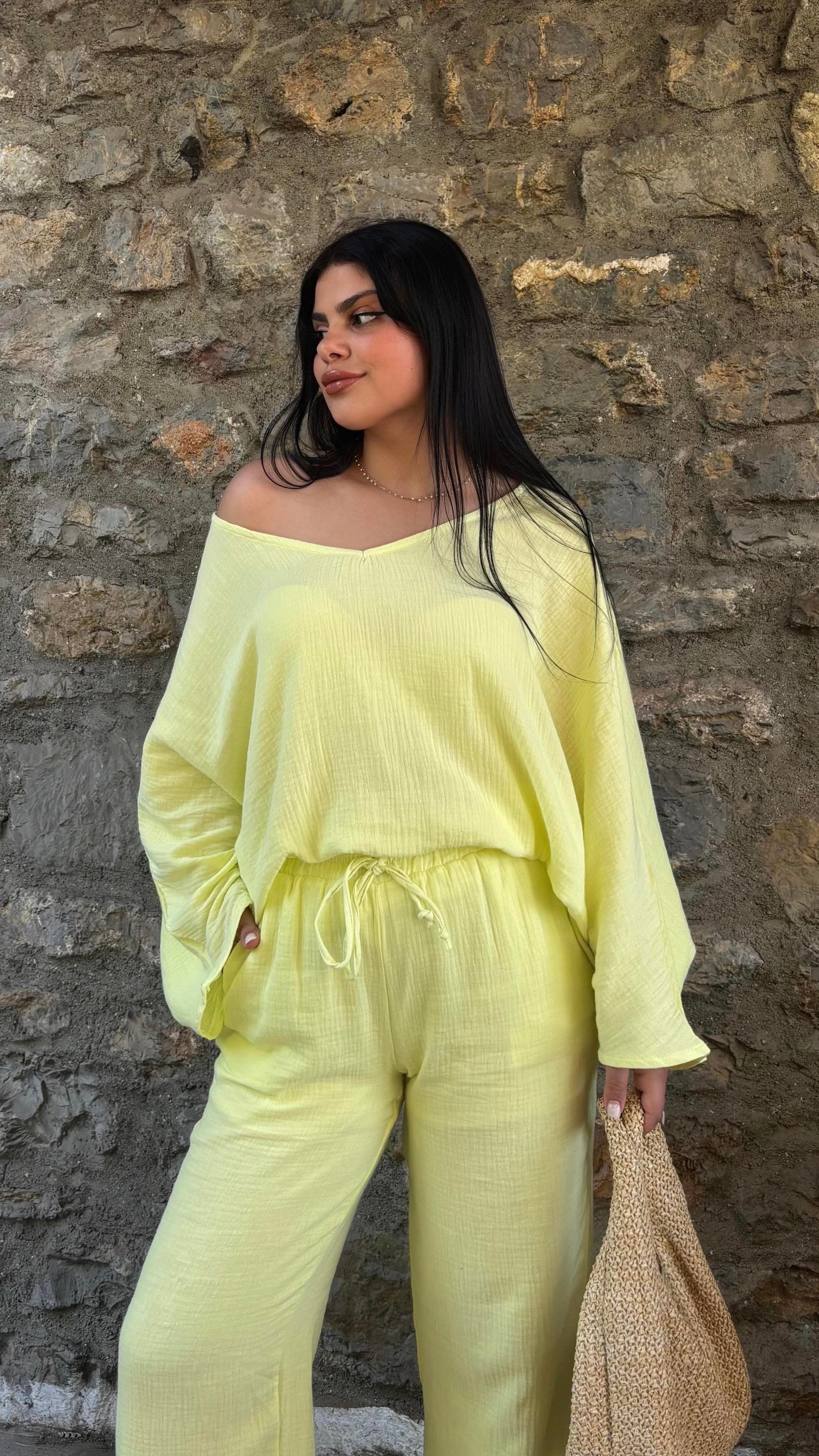 NEON SARI SALAŞ MÜSLİM TAKIM
