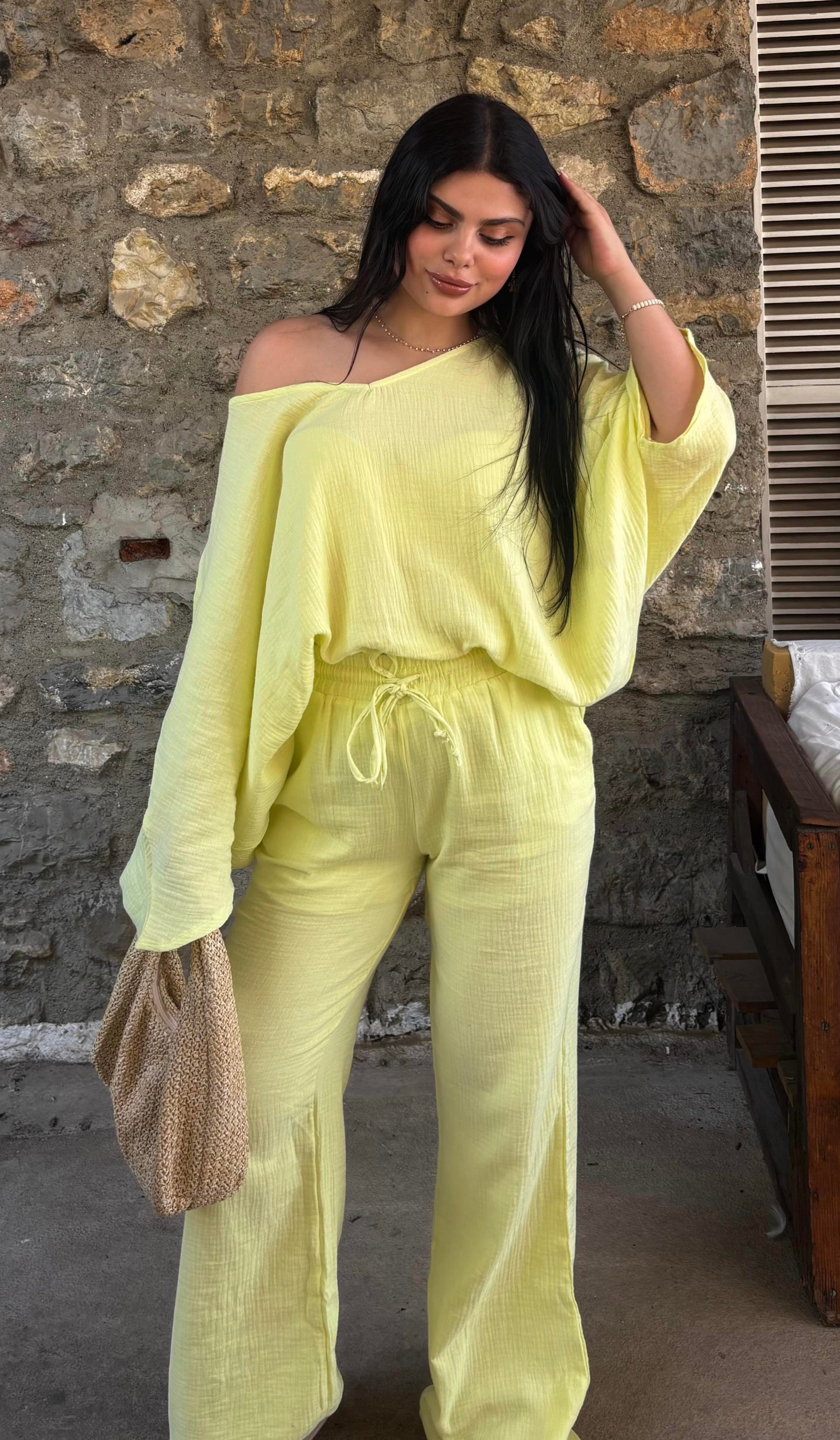 NEON SARI SALAŞ MÜSLİM TAKIM