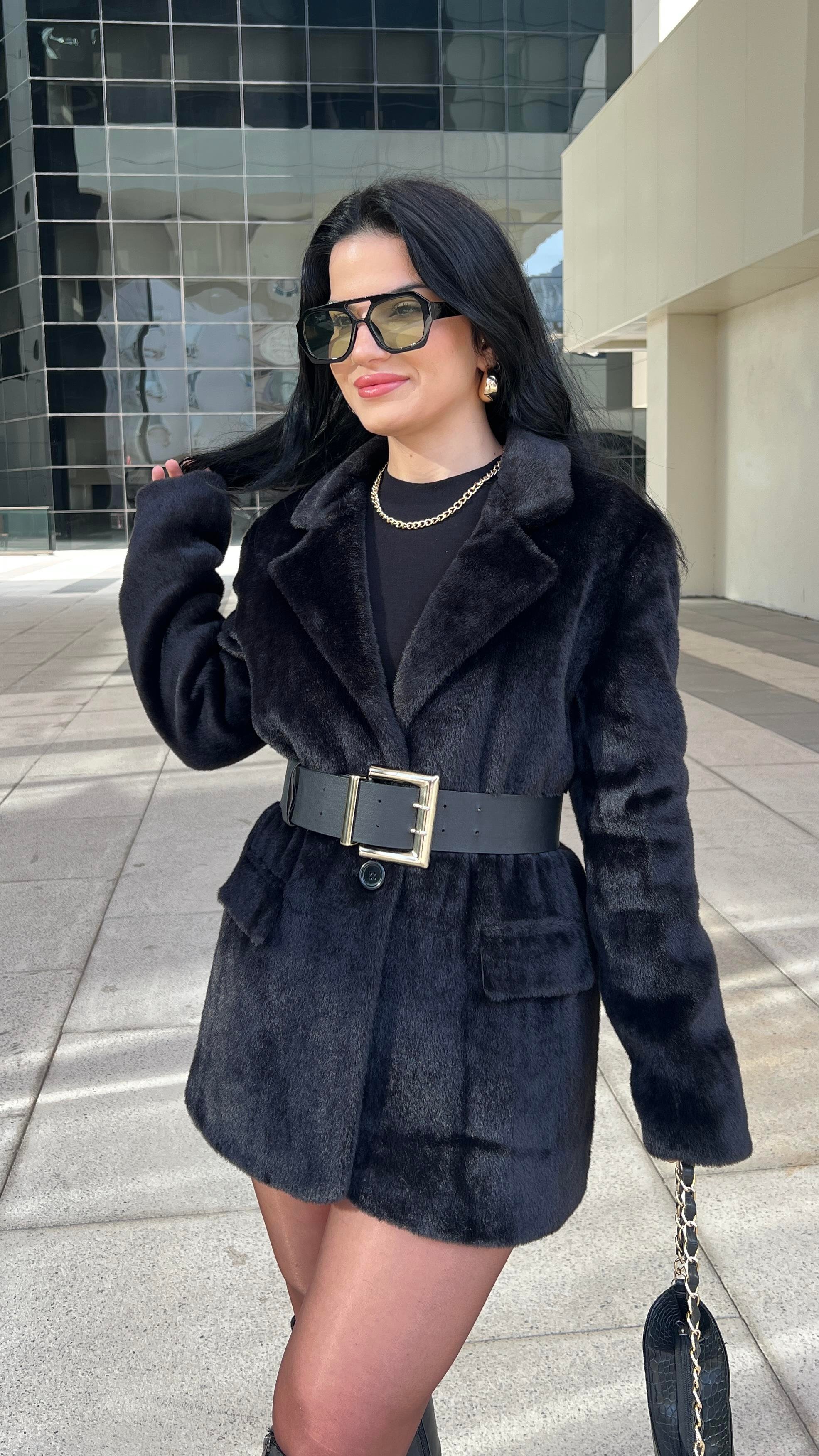 SİYAH DOKULU BLAZER CEKET