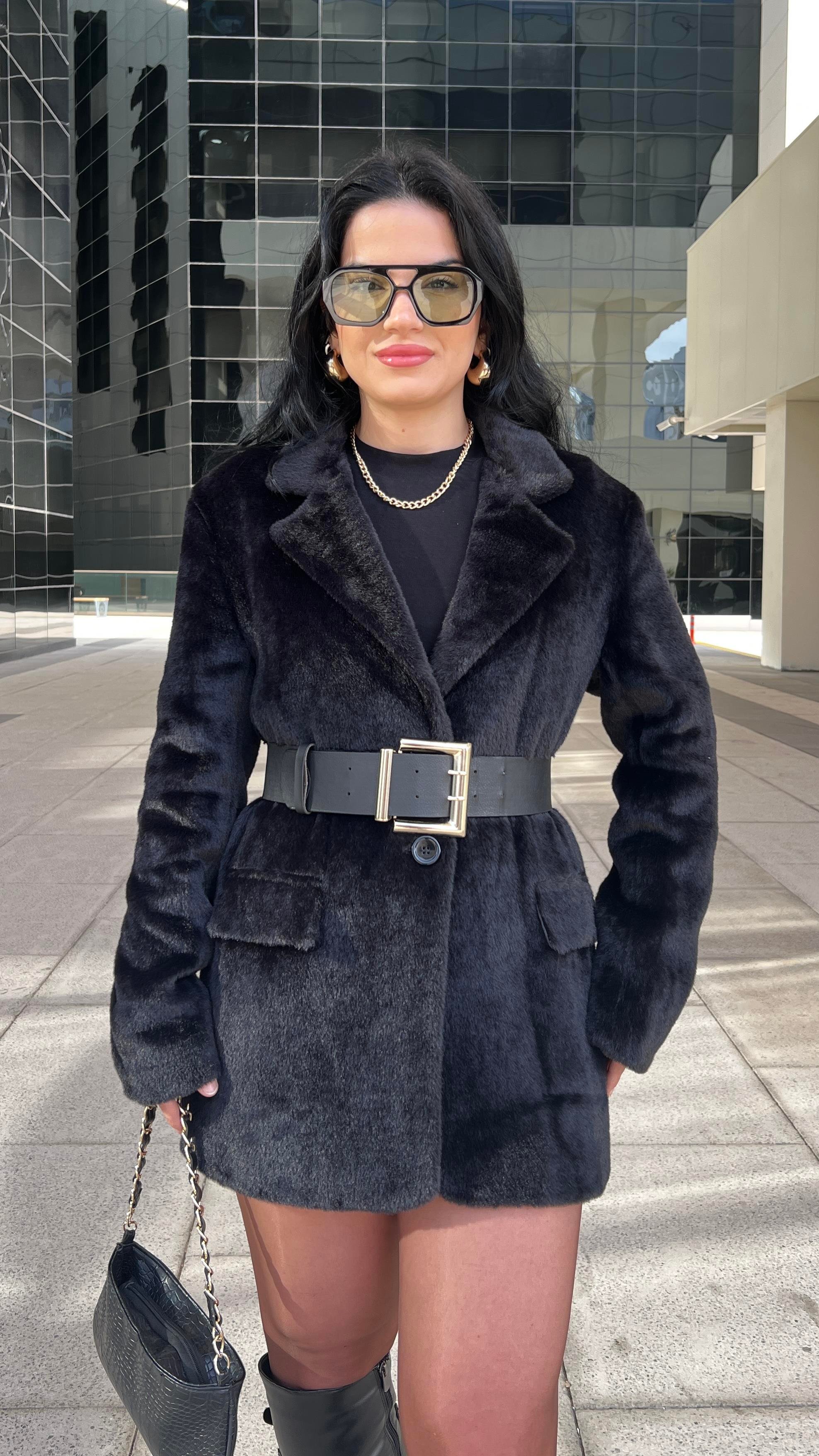 SİYAH DOKULU BLAZER CEKET