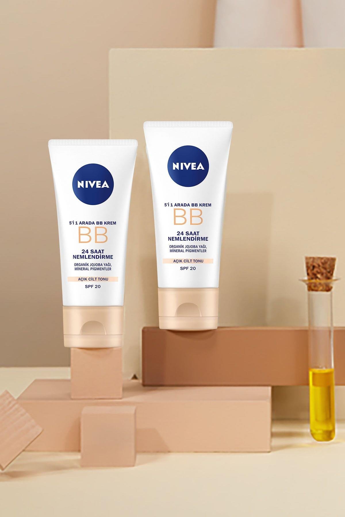 NIVEA Essentials BB Krem,24 Saat Nemlendirme + Işıltı Açık Ton Gündüz Yüz Bakım Kremi 50 ml