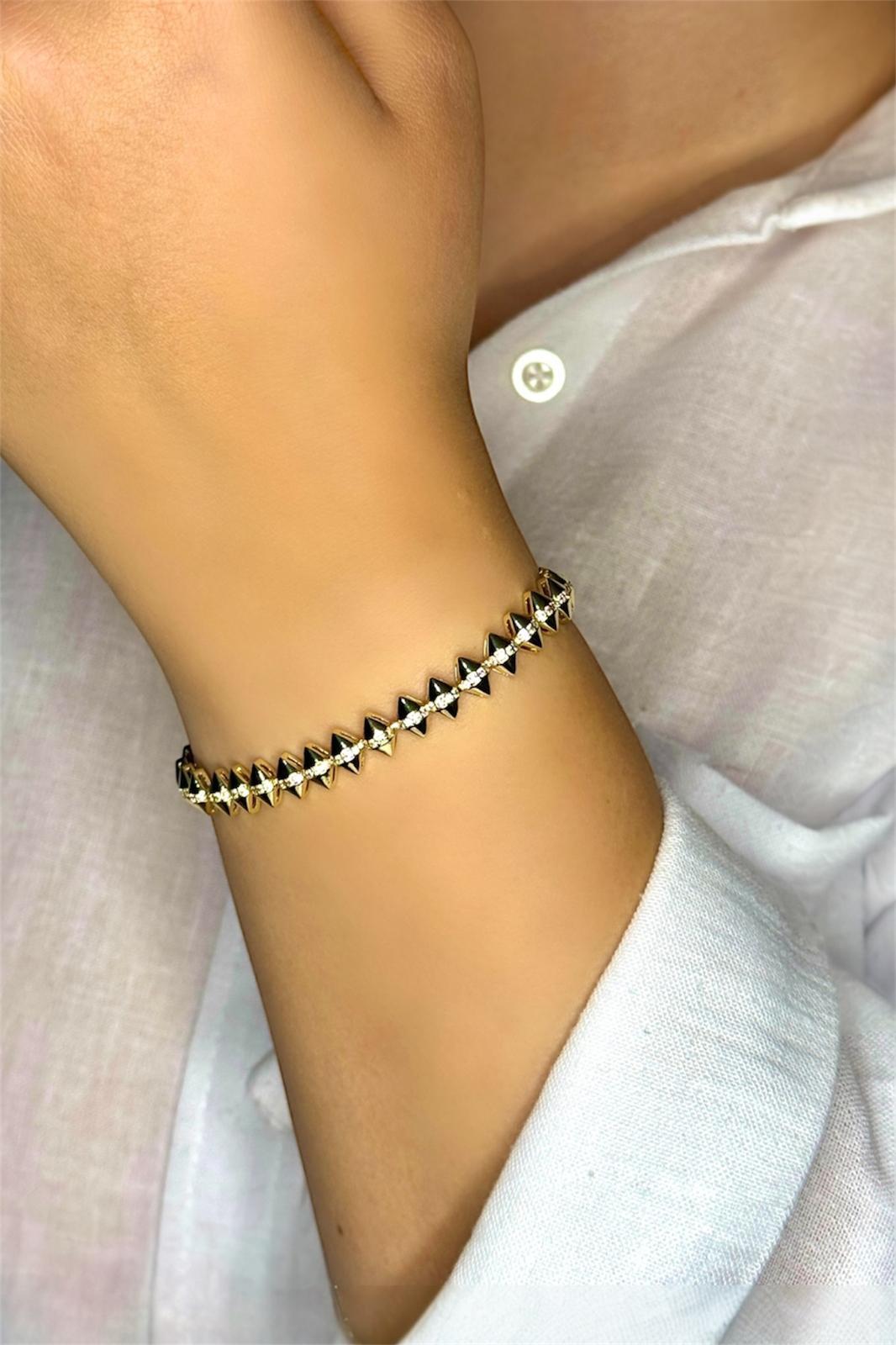 Altın Kaplama Taş Detaylı Tasarım Çelik Bileklik