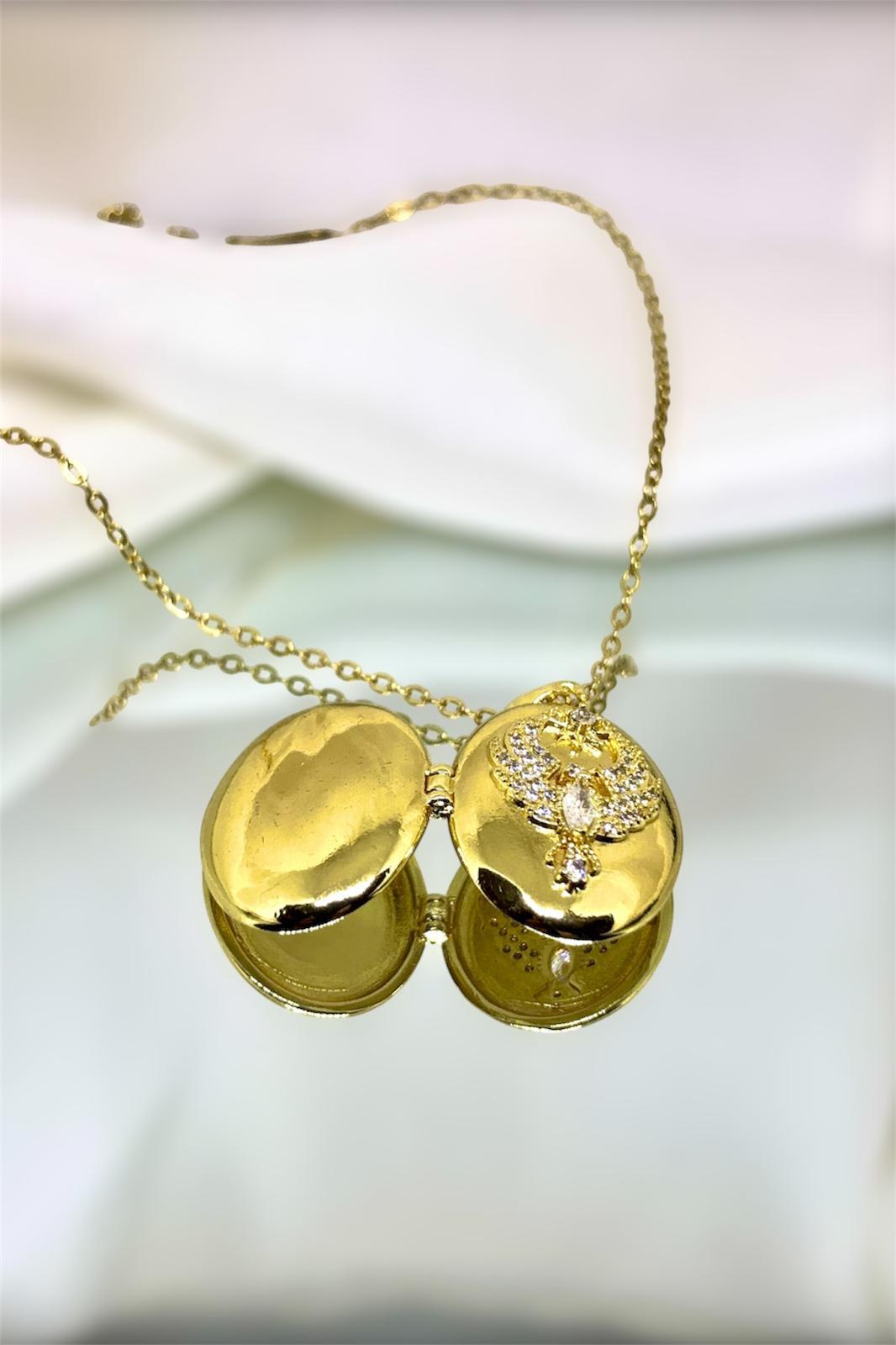 Anka Açılır Kapaklı Zirkon Taşlı Çelik Kolye