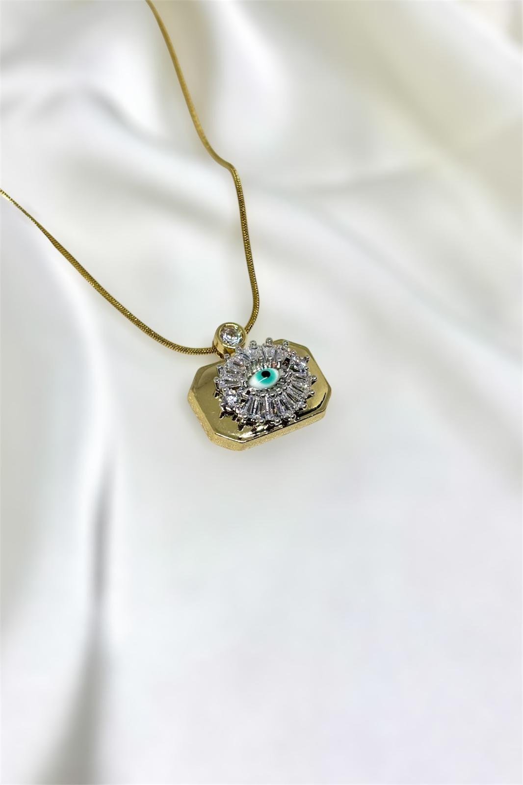 Gold Plaka Üzerine Zirkon Taşlı Göz Kolye