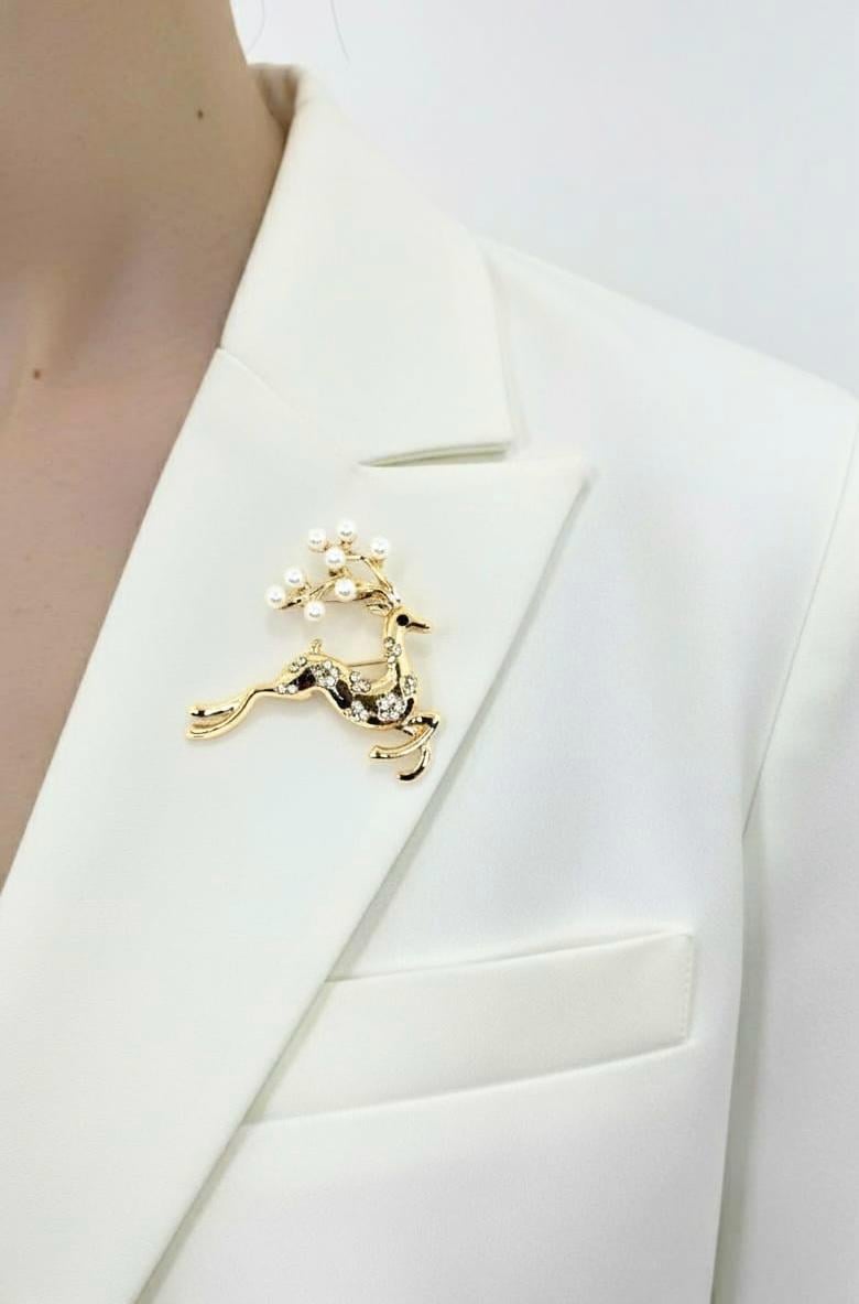 İnci ve Zİrkon Taş Detaylı Gold Geyik Broş Yaka İğnesi