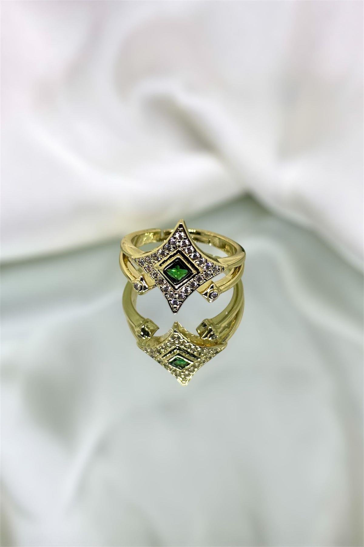 Yeşil Taşlı Ayarlanabilir Geometrik Şekil Yüzük