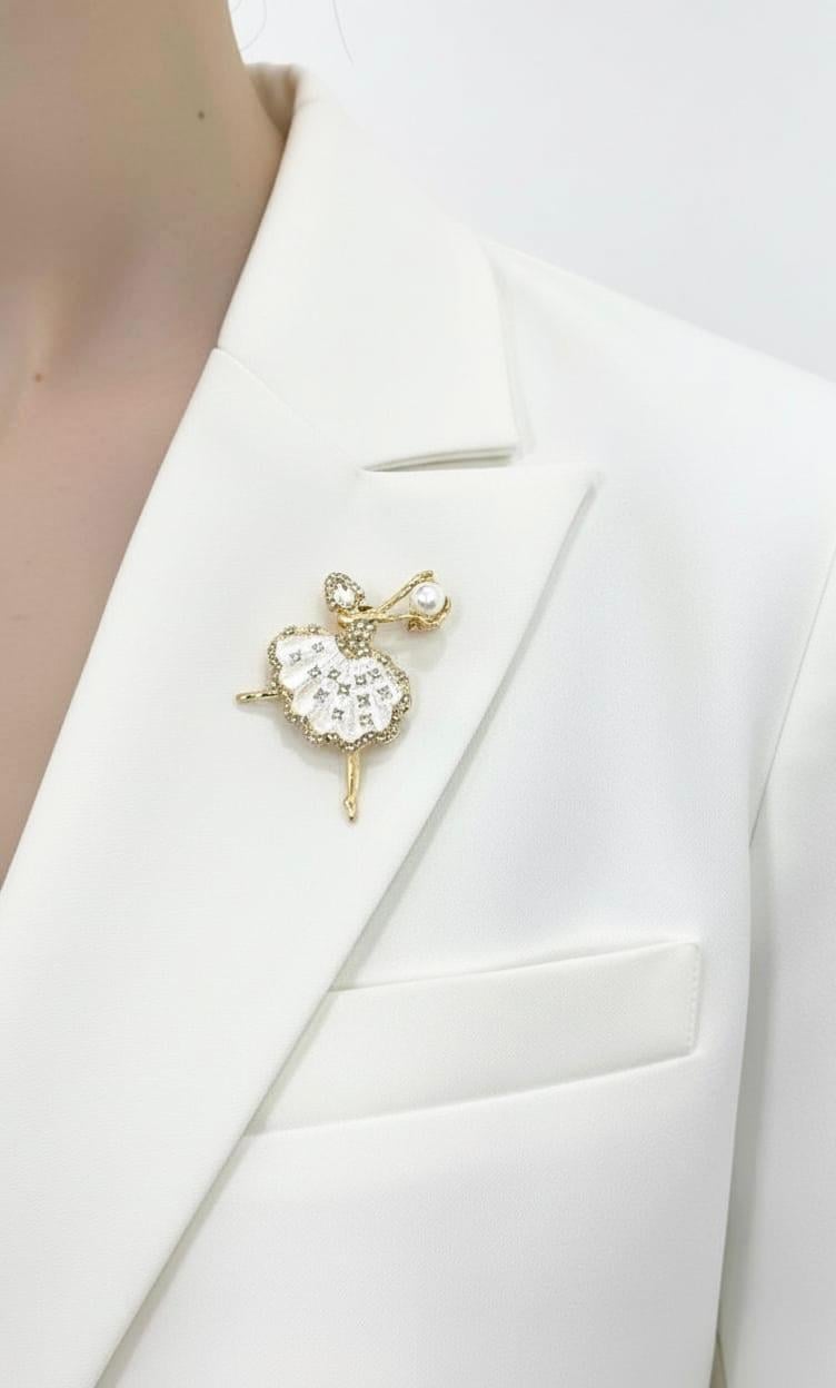 Zirkon Taş Ve İnci Detaylı Balerin Broş Yaka İğnesi
