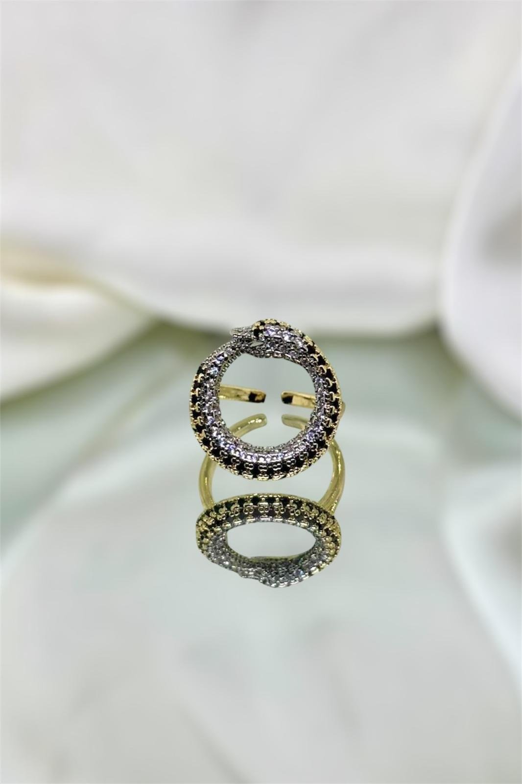 Zirkon Taşlı Yuvarlak Yılan Ayarlanabilir Yüzük