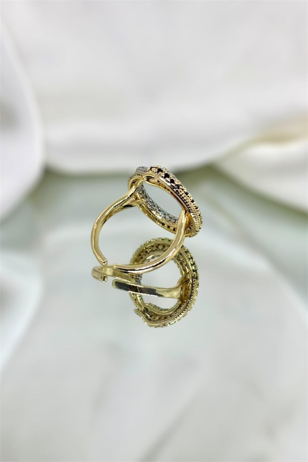 Zirkon Taşlı Yuvarlak Yılan Ayarlanabilir Yüzük