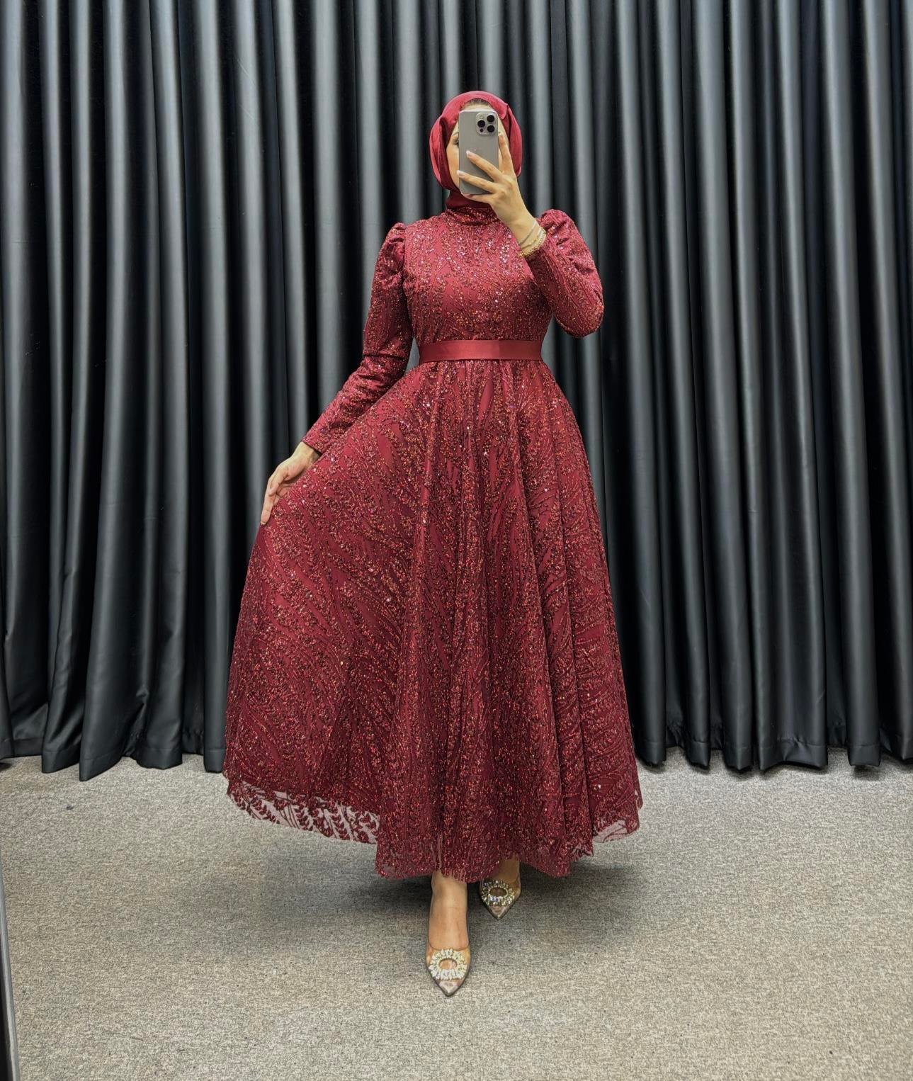 Dora Abiye Bordo